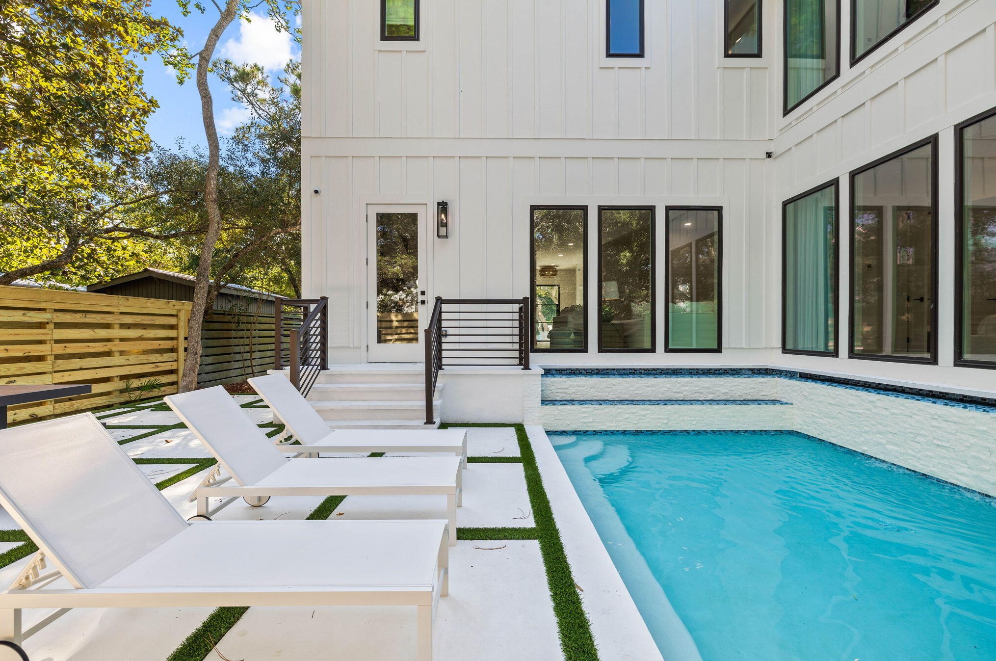 261 Defuniak St, Santa Rosa Beach FL  32459-2848 exterior