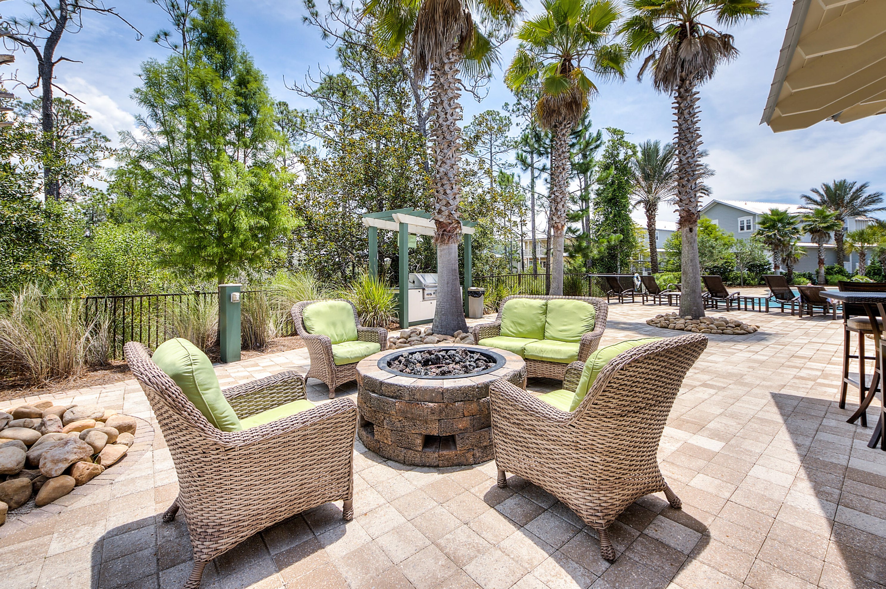 995 Sandgrass Blvd, Santa Rosa Beach FL  32459-8877 exterior
