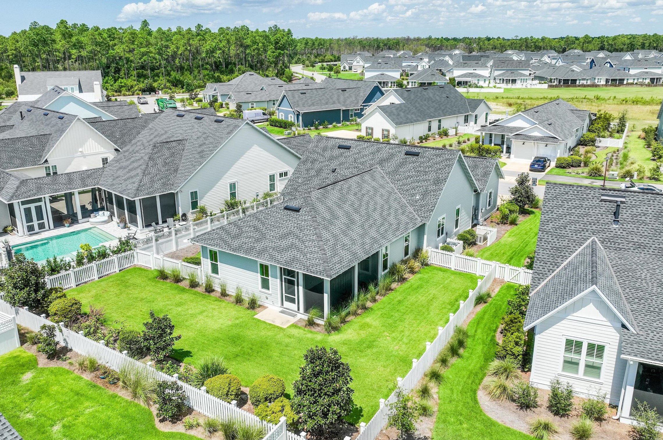 82 Side Camp Rd, Panama City, FL 32461-9705