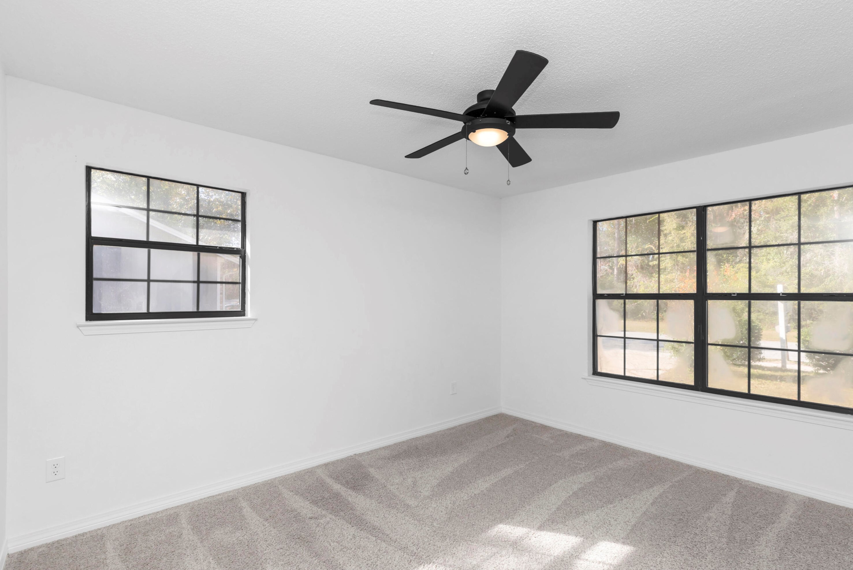736 Butler Dr, Fort Walton Beach FL  32548-3810 exterior