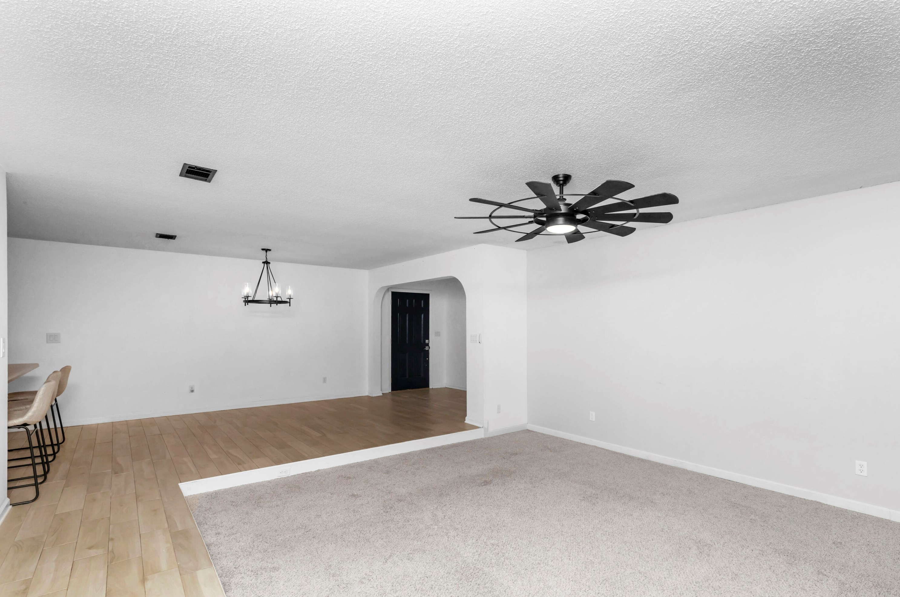 736 Butler Dr, Fort Walton Beach FL  32548-3810 exterior