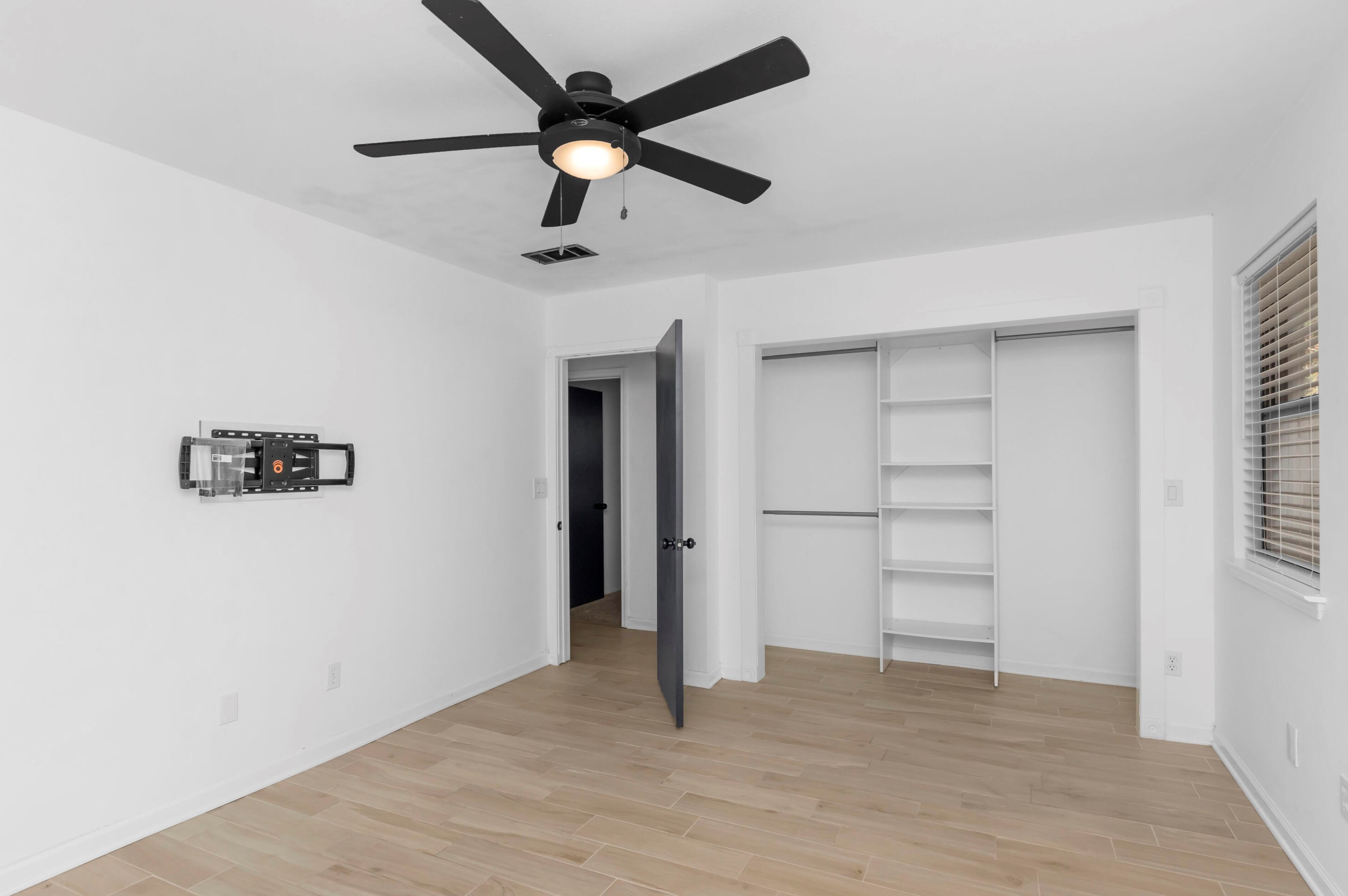 736 Butler Dr, Fort Walton Beach FL  32548-3810 exterior