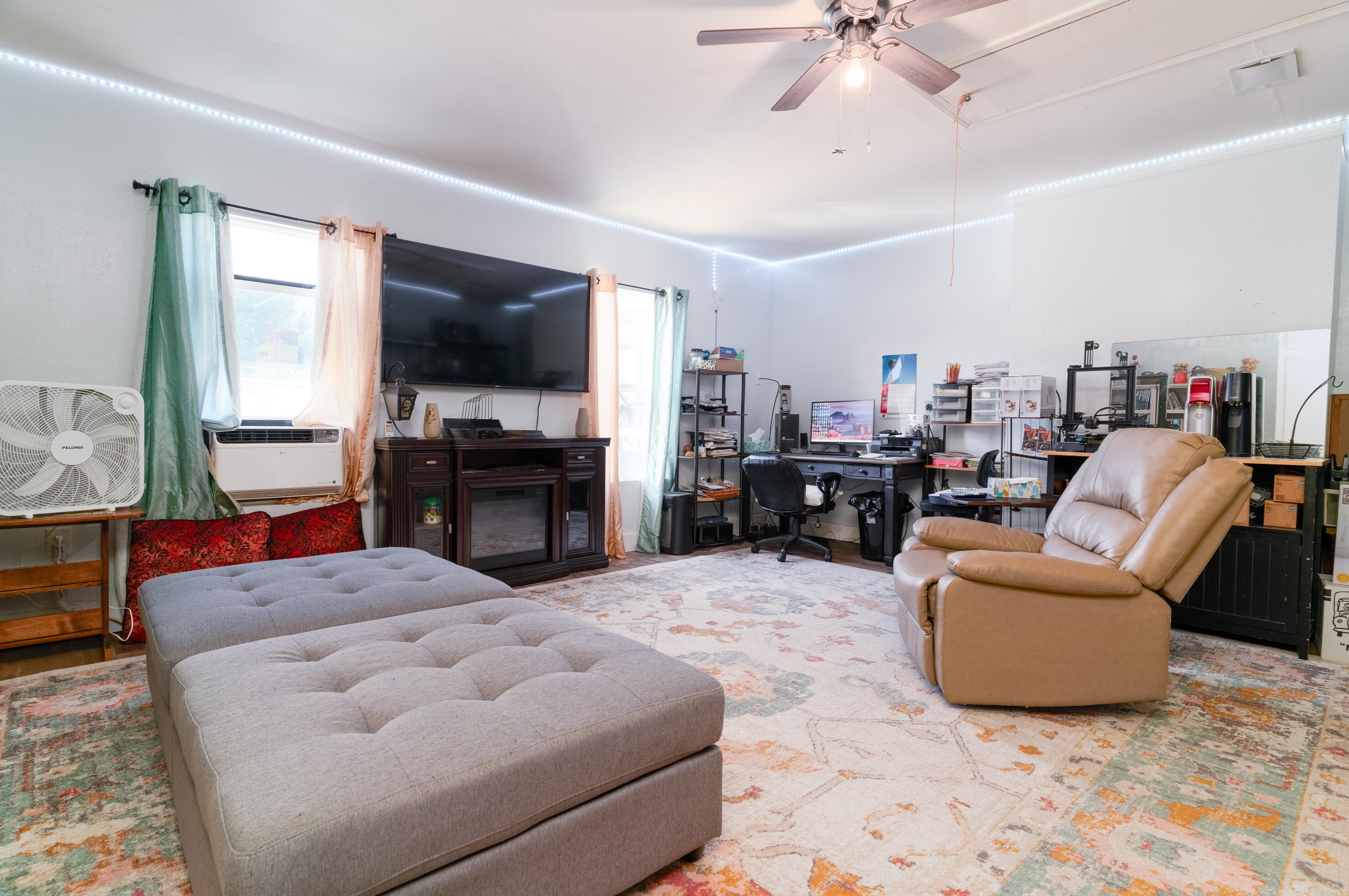 1039 Blvd De Ln Parisienne, Mary Esther FL  32569-2312 exterior