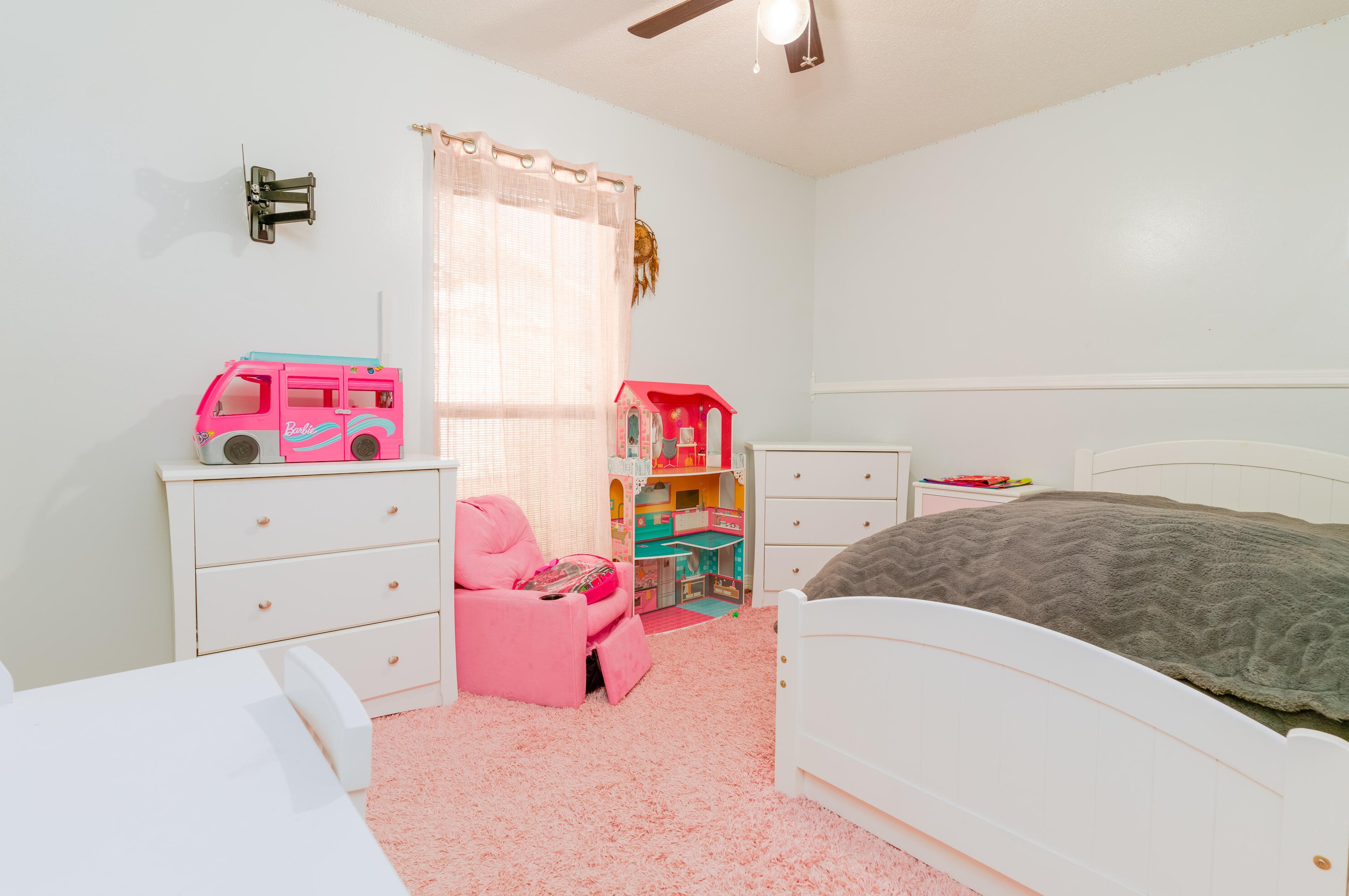 1039 Blvd De Ln Parisienne, Mary Esther FL  32569-2312 exterior