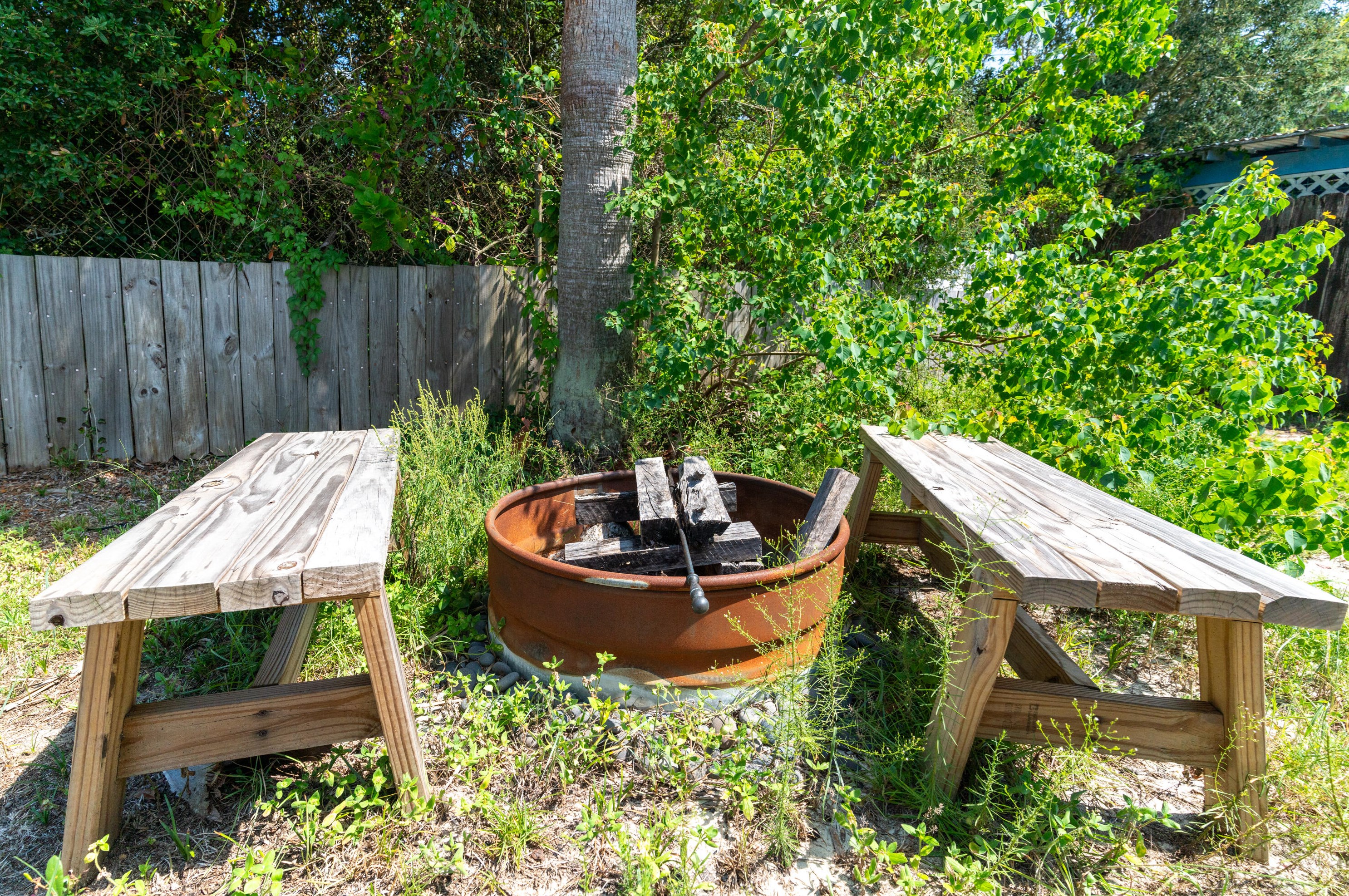 1039 Blvd De Ln Parisienne, Mary Esther FL  32569-2312 exterior