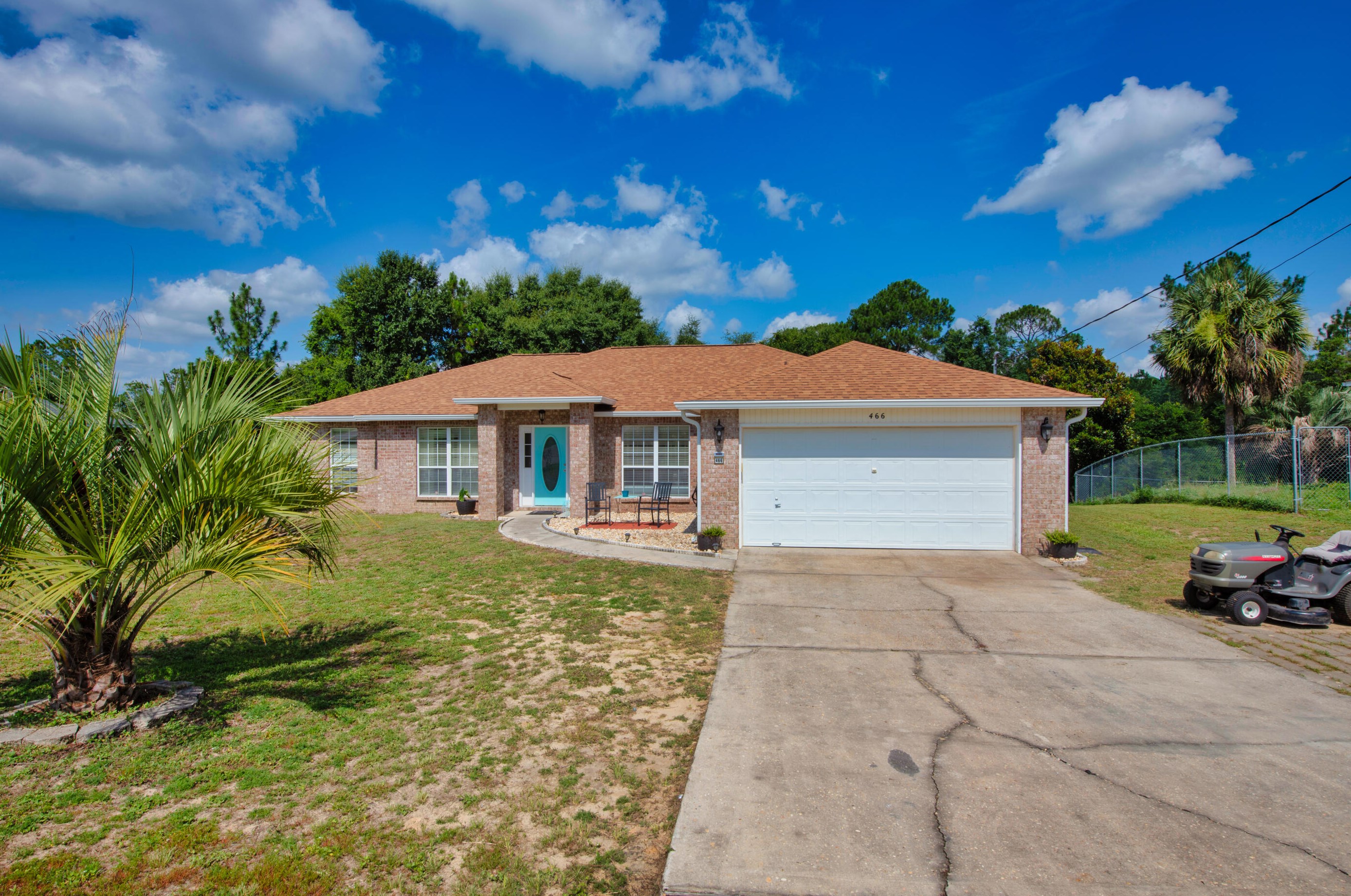 466 Jillian Dr, Crestview, FL 32536