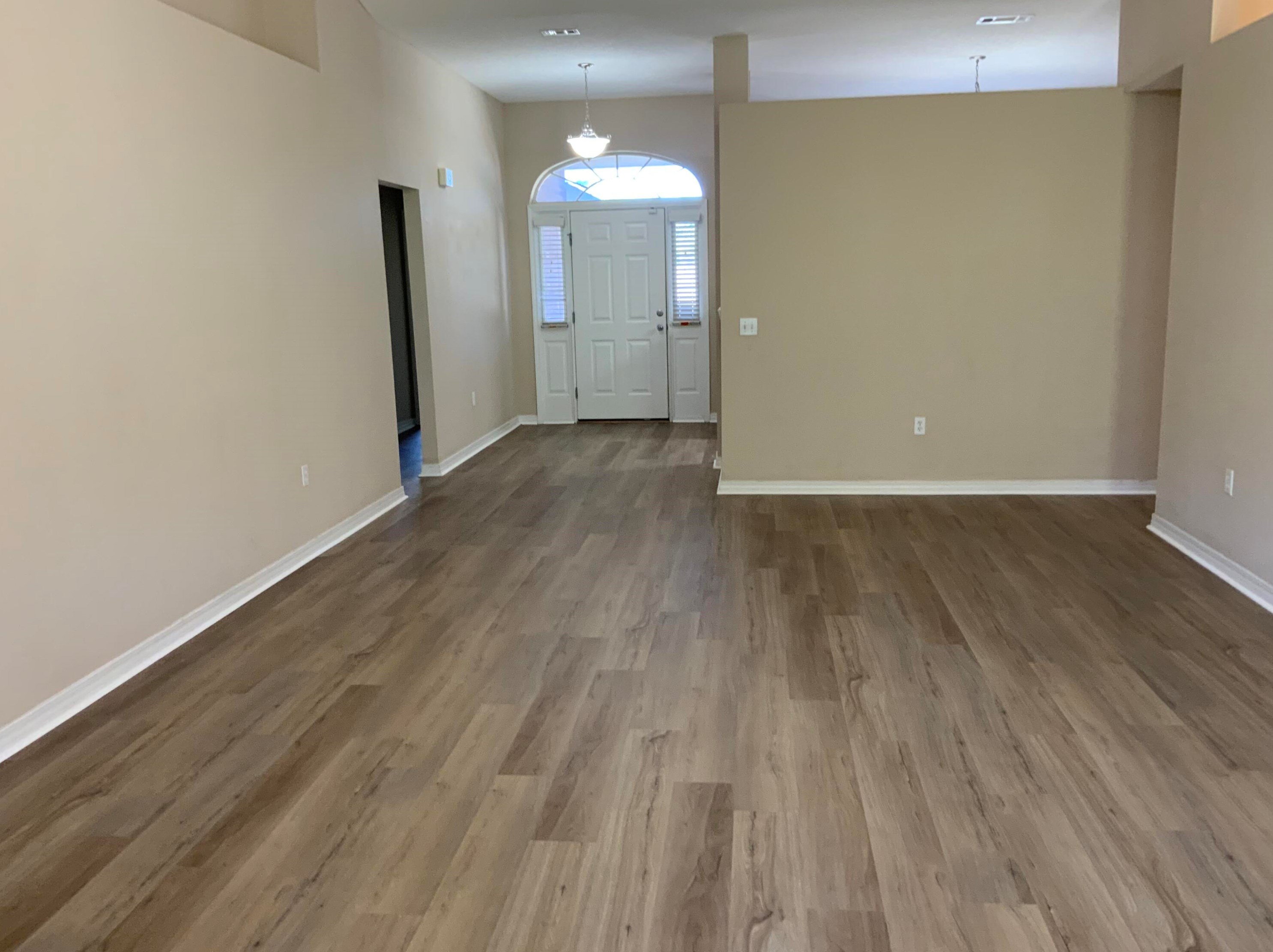 404 Triton St, Crestview, FL 32536