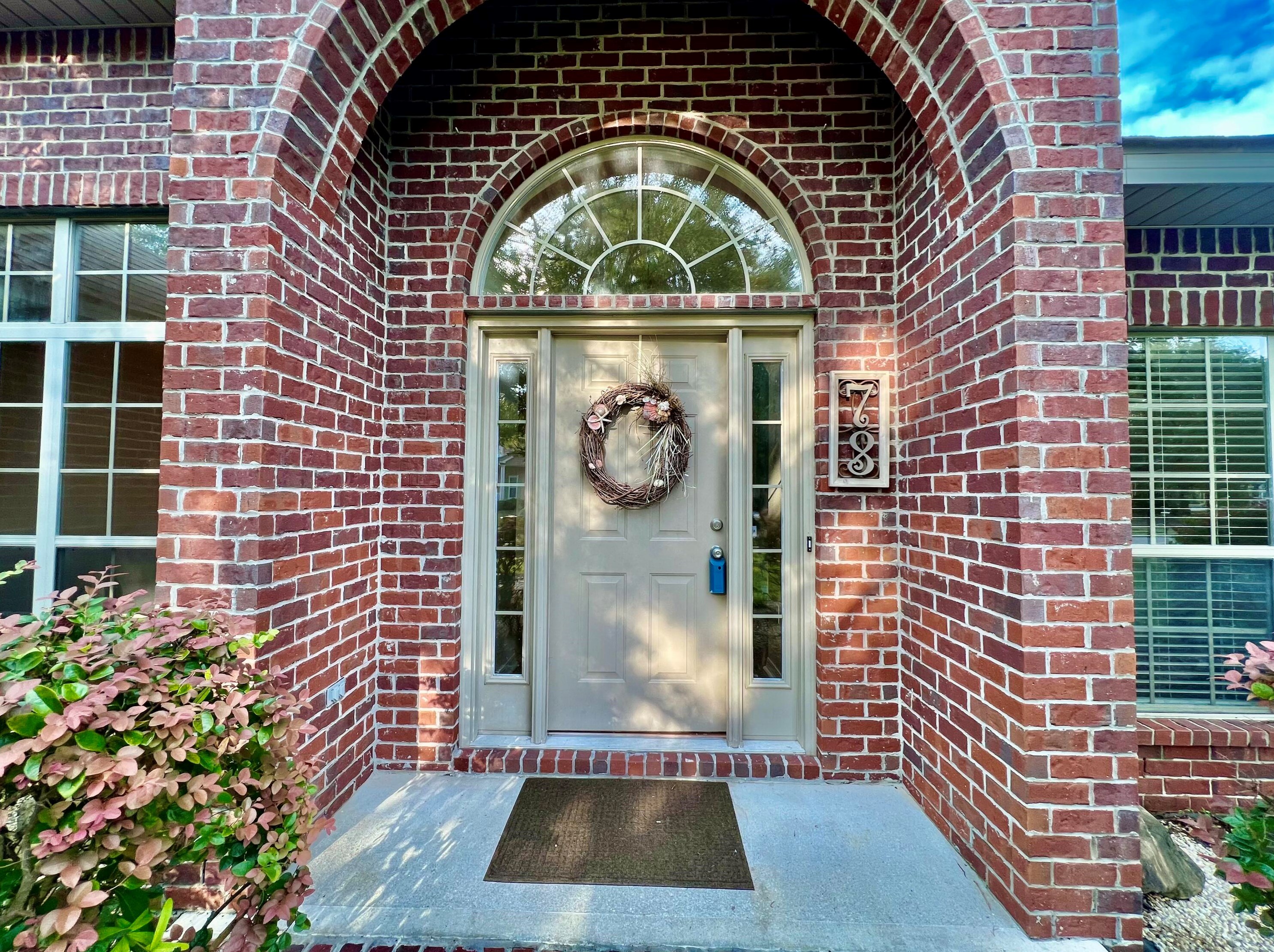 78 Mozart Ln, Freeport, FL 32439