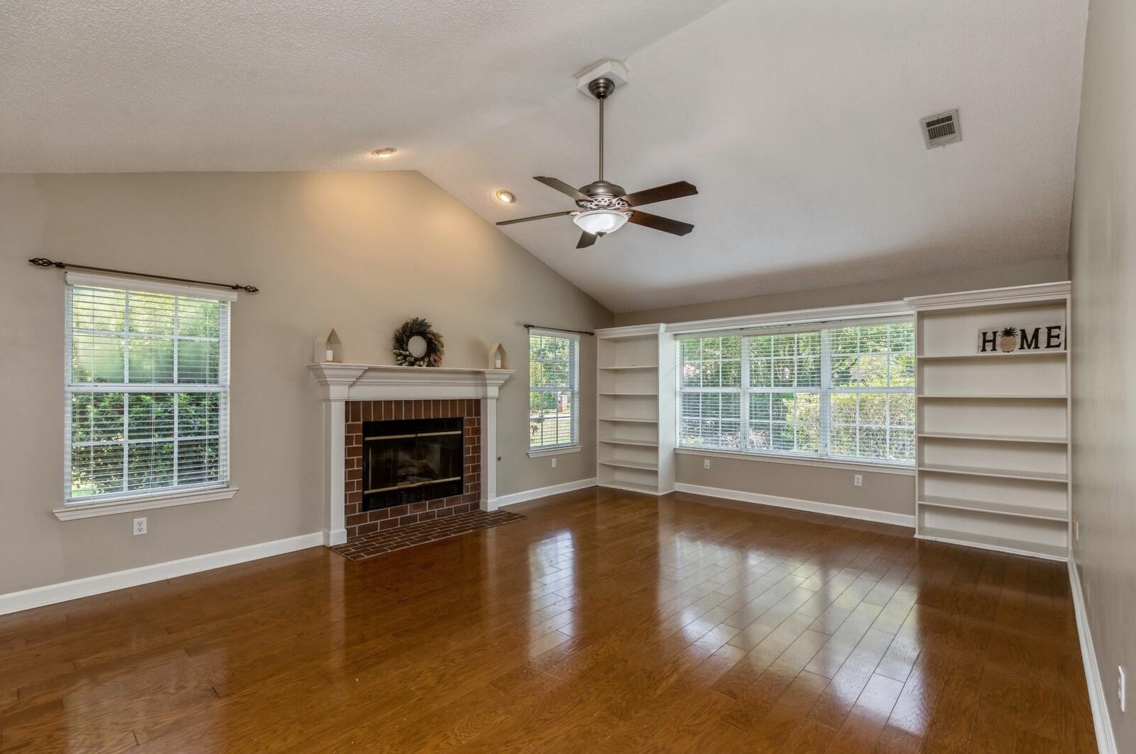 139 Baywind Dr, Niceville FL  32578-4801 exterior