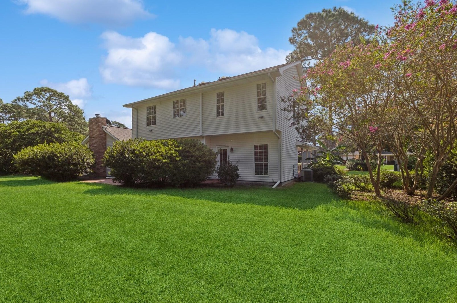 139 Baywind Dr, Niceville FL  32578-4801 exterior