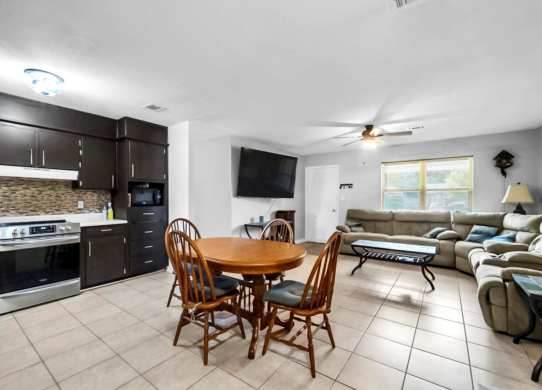 335 Nw Lula Belle Ln Nw, Fort Walton Beach, FL 32548