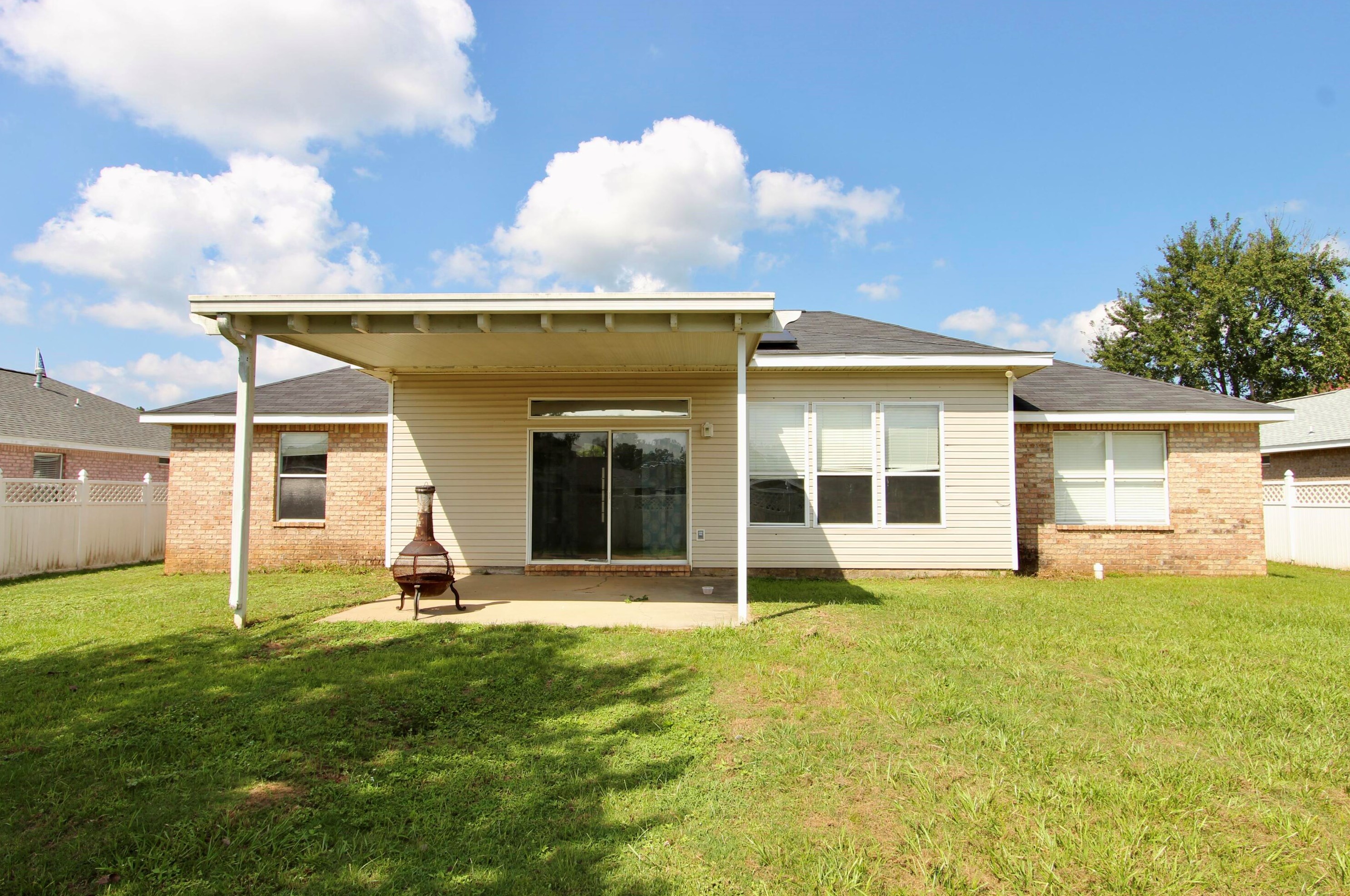 5624 Brook Dr, Crestview FL  32539-9074 exterior