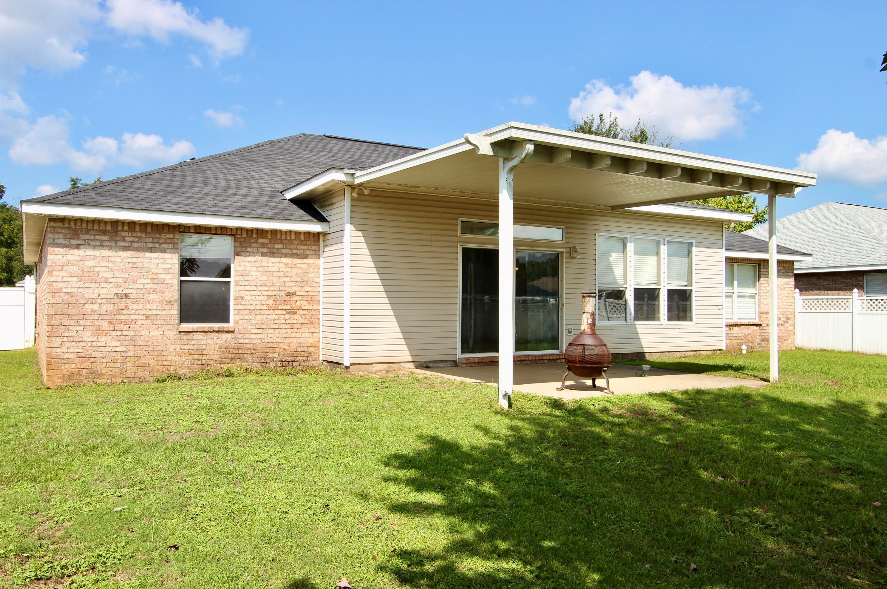 5624 Brook Dr, Crestview FL  32539-9074 exterior