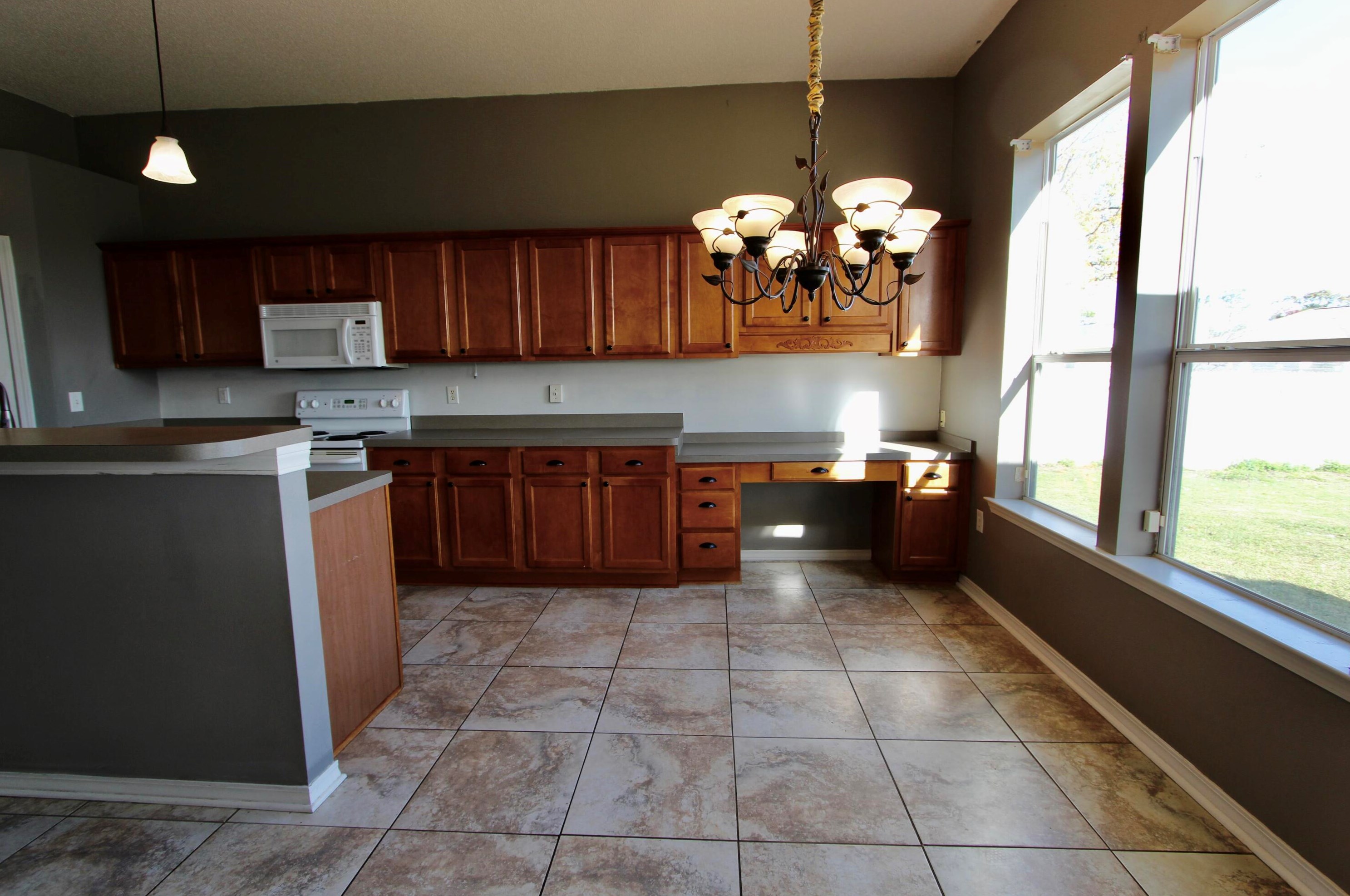 5624 Brook Dr, Crestview FL  32539-9074 exterior