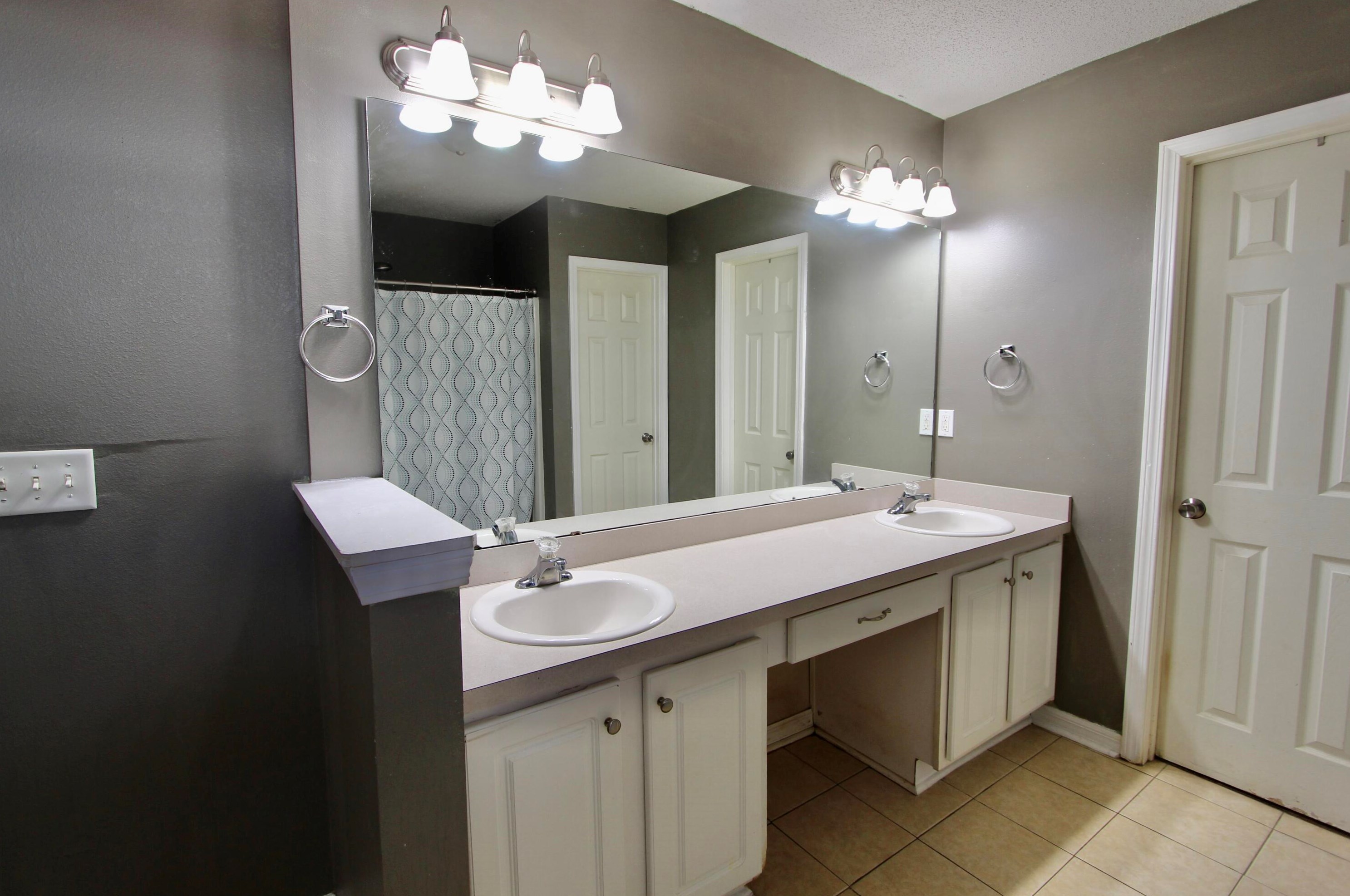 5624 Brook Dr, Crestview FL  32539-9074 exterior