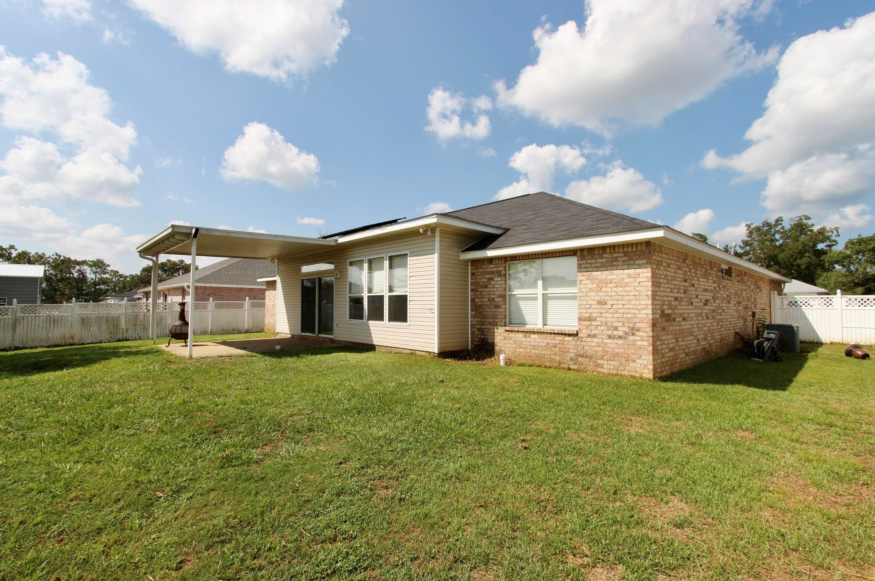 5624 Brook Dr, Crestview FL  32539-9074 exterior