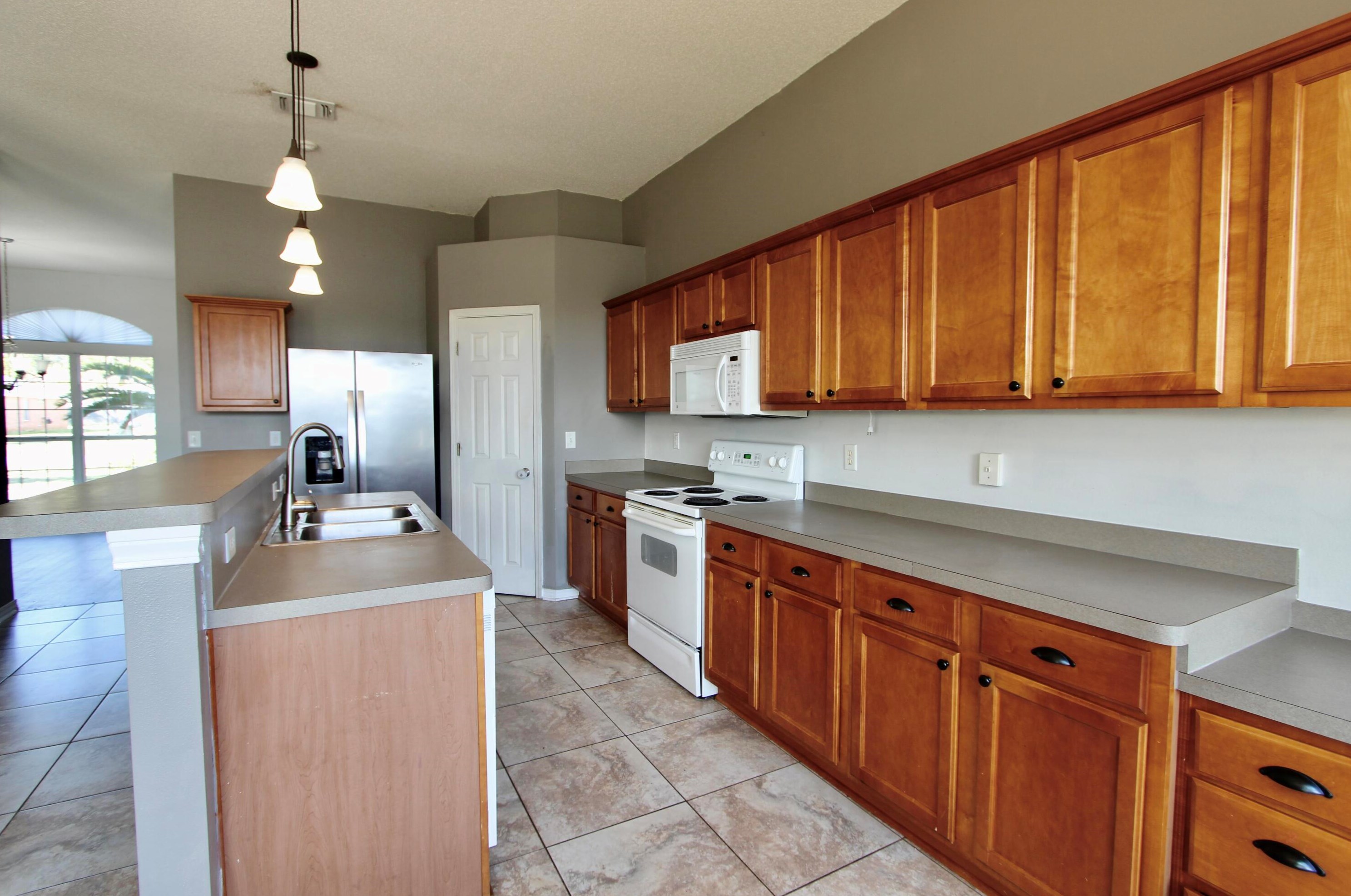 5624 Brook Dr, Crestview FL  32539-9074 exterior