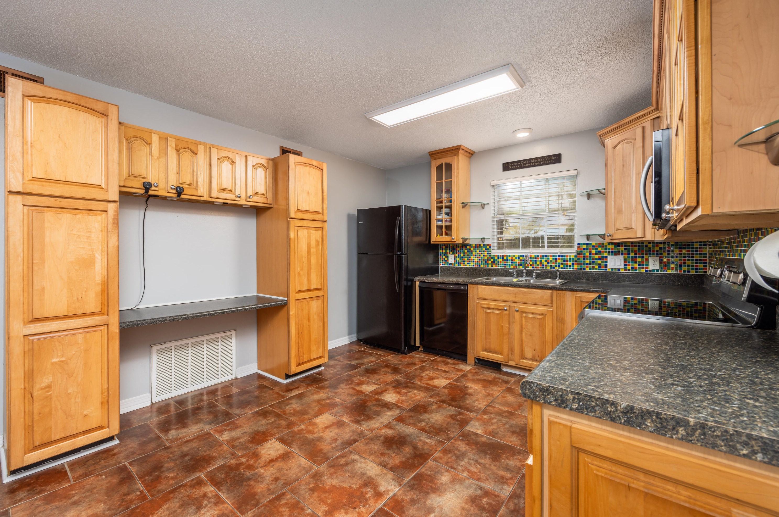 5928 Creekside Cir, Crestview FL  32536-9398 exterior