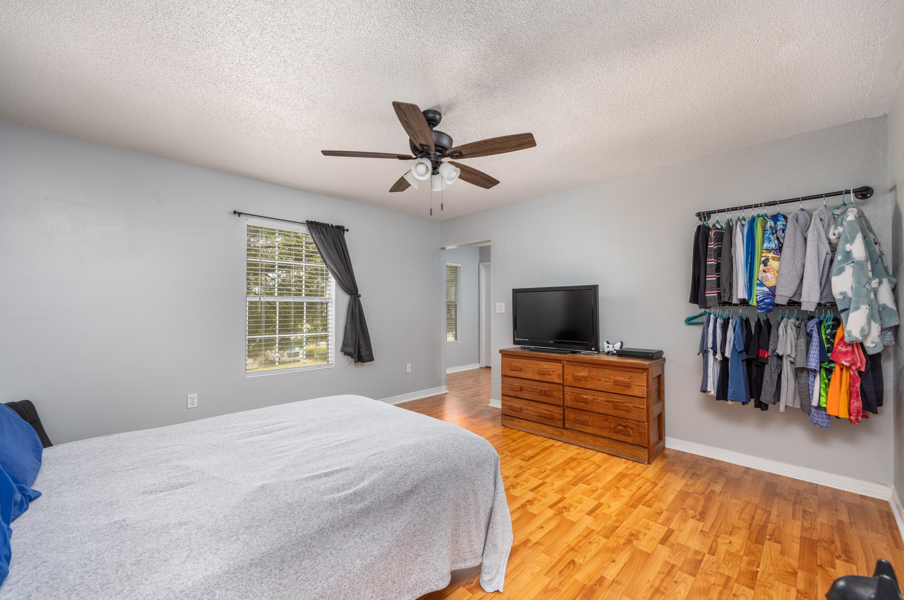 5928 Creekside Cir, Crestview FL  32536-9398 exterior