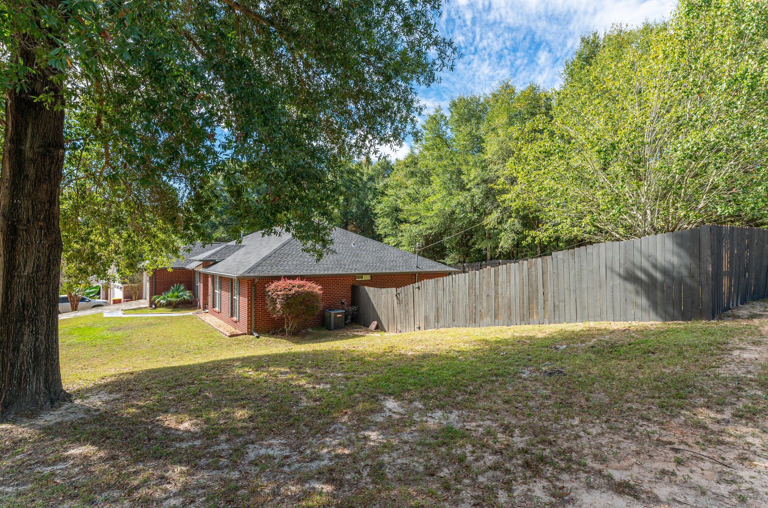 103 Paddle Wheel Cv, Crestview FL  32536-5285 exterior