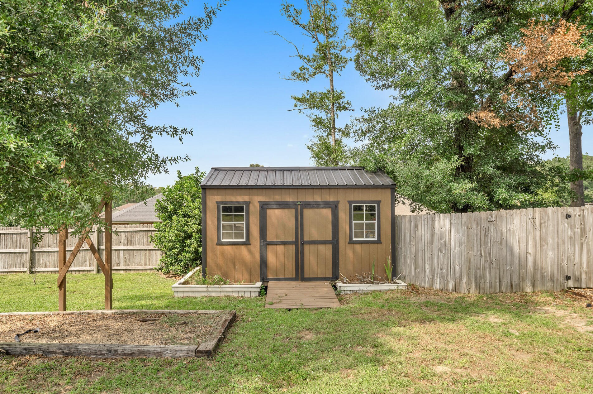 6217 Plum Orchard Way, Crestview FL  32536-4370 exterior