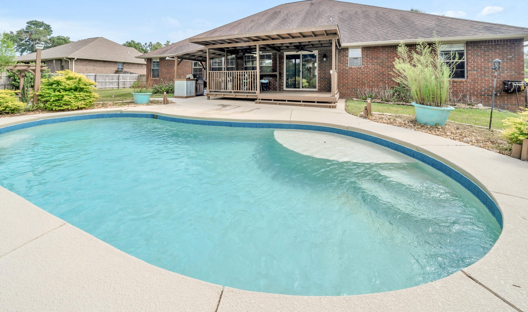 6217 Plum Orchard Way, Crestview FL  32536-4370 exterior