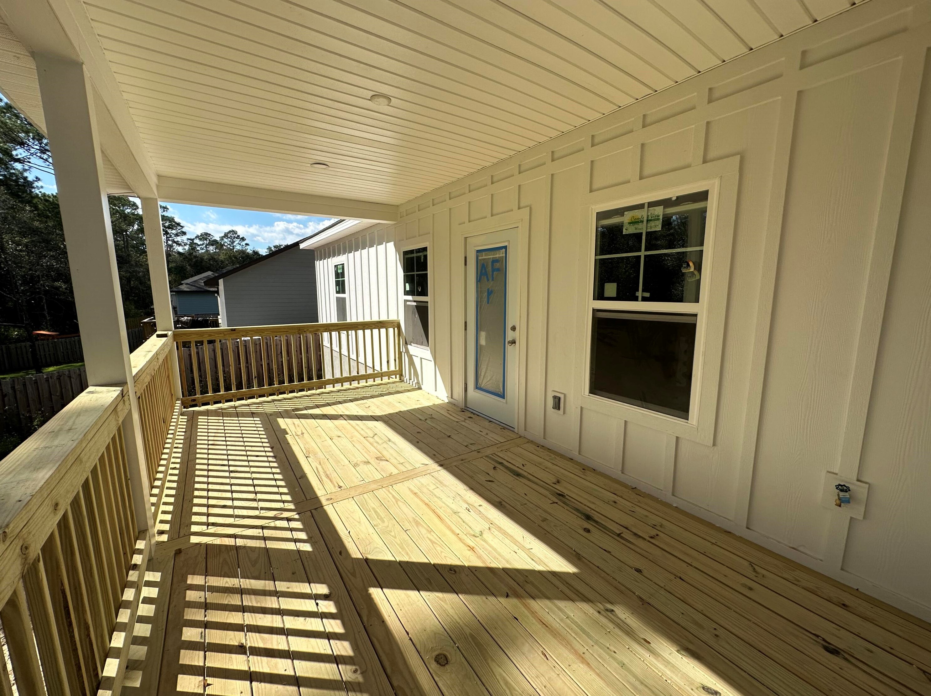 147 Jakes Way, Freeport, FL 32439