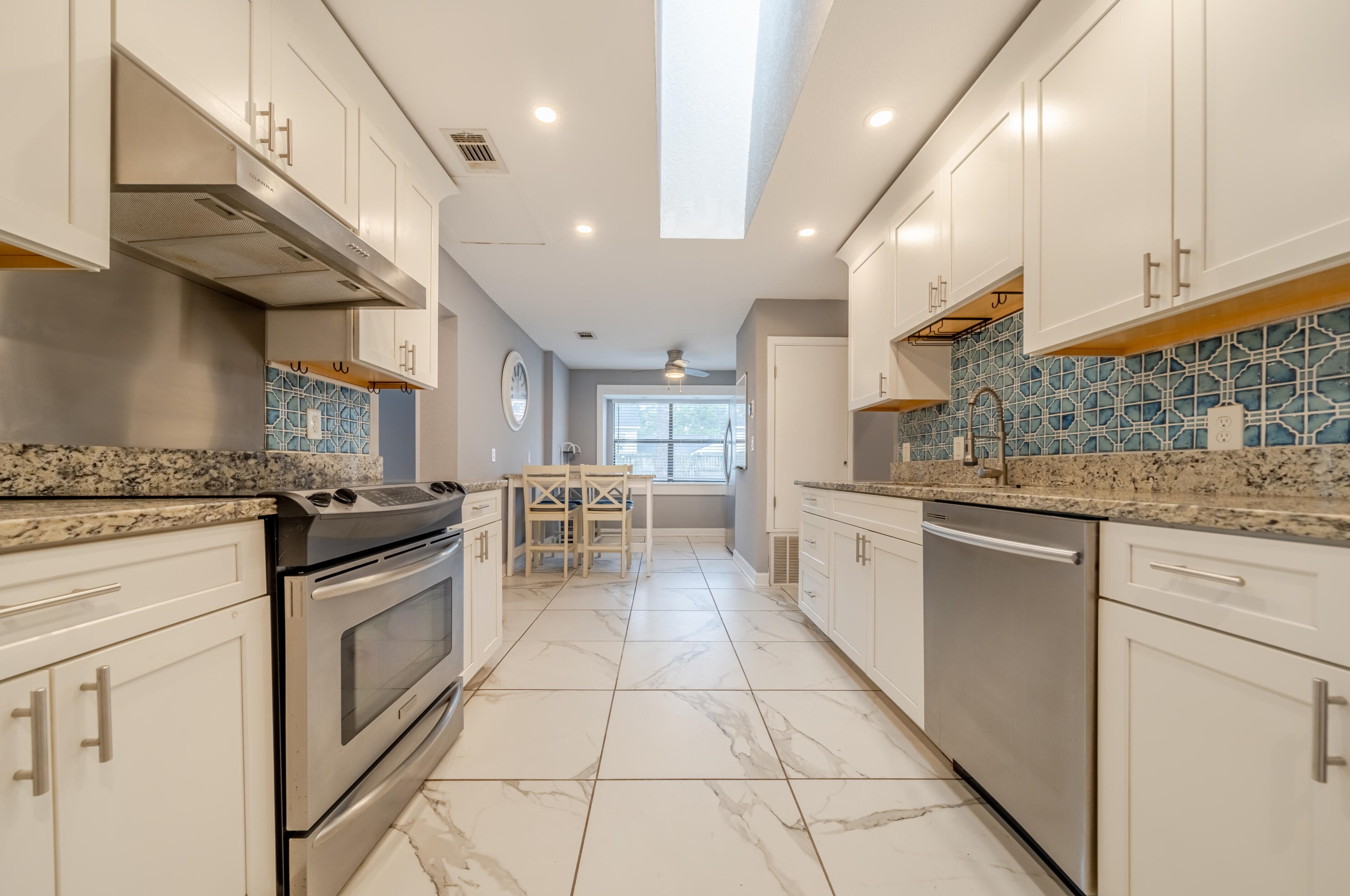 438 Waterloo Way, Mary Esther, FL 32569