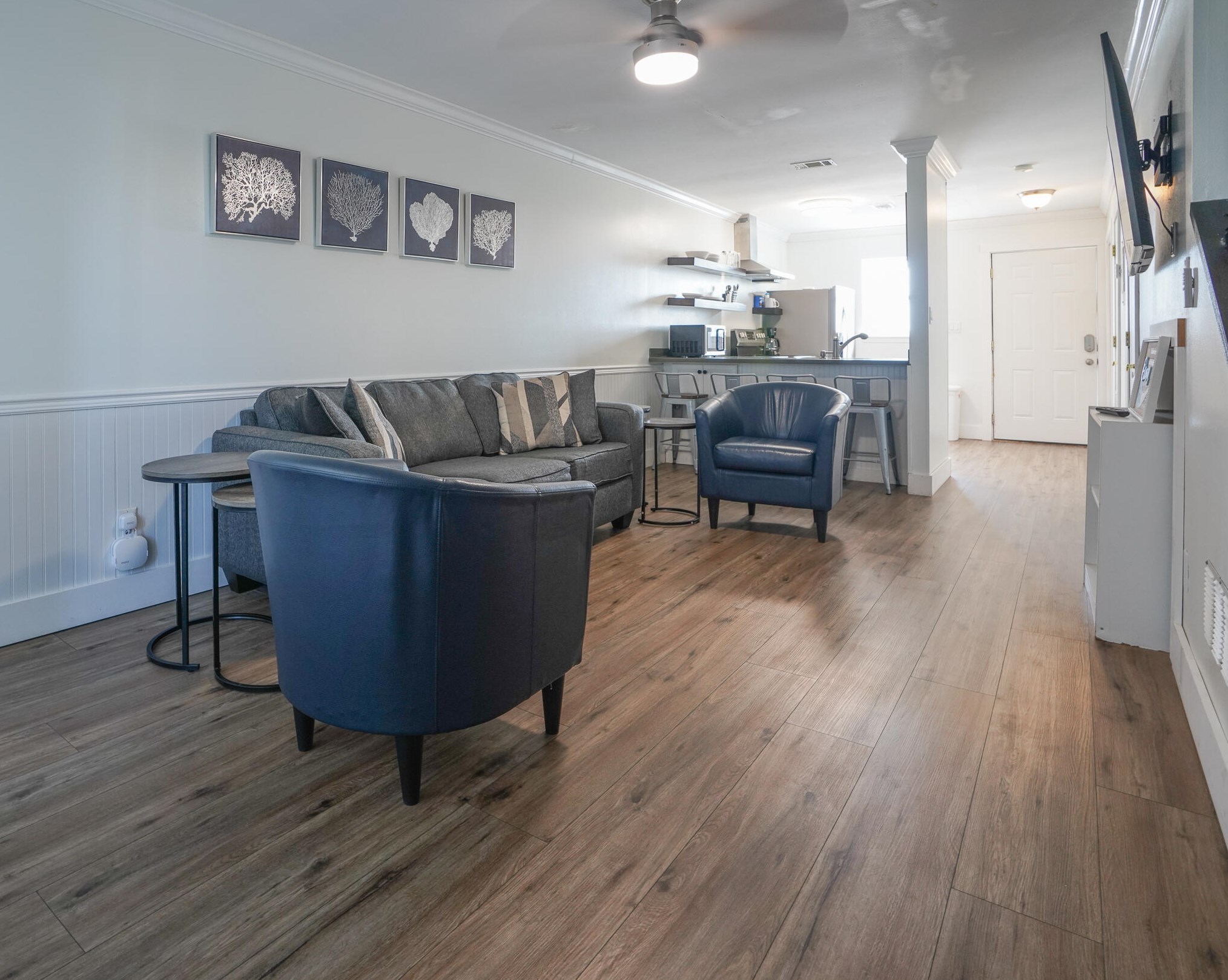 372 Bluefish Dr, Fort Walton Beach, FL 32548-6124
