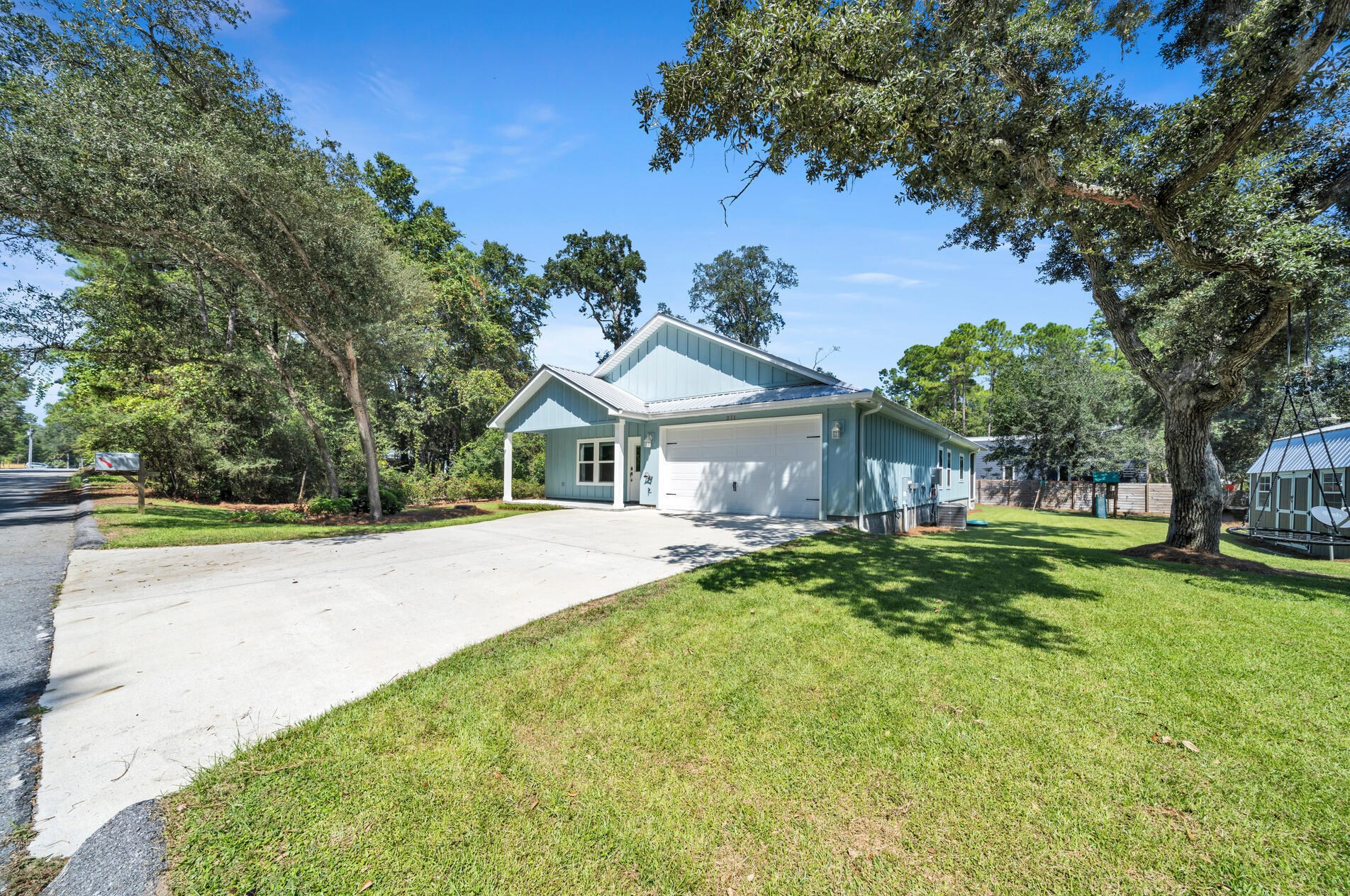 271 Carlos Ct, Santa Rosa Beach, FL 32459-5937