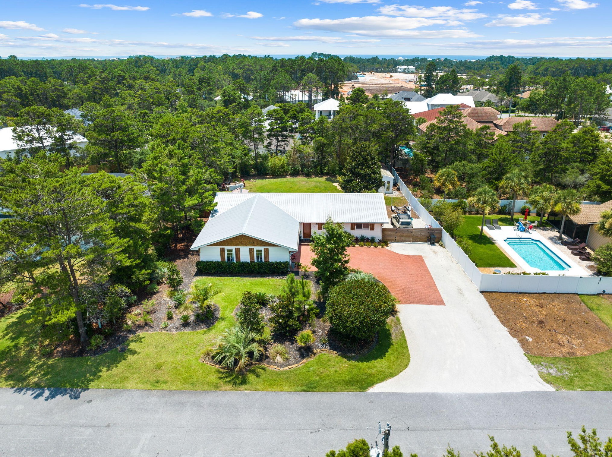 527 Ridge Rd, Santa Rosa Beach, FL 32459