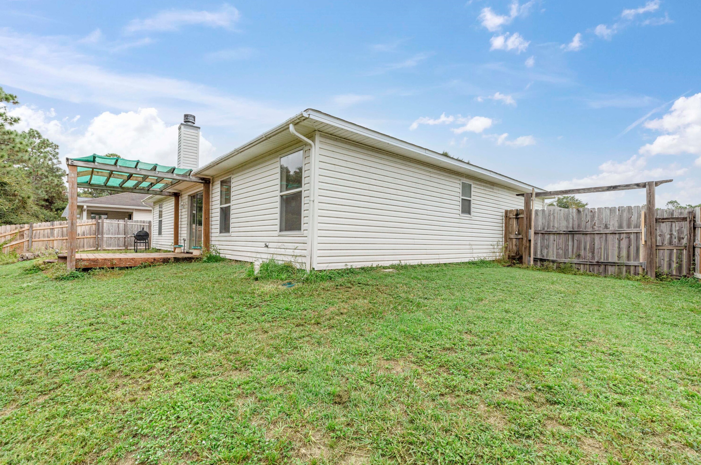 256 Limestone Cir, Crestview FL  32539-5794 exterior