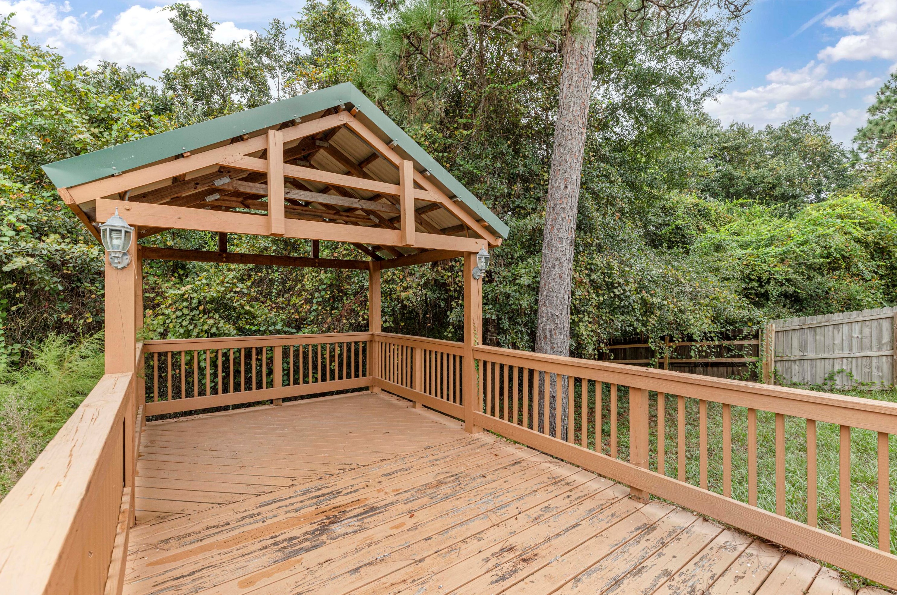 256 Limestone Cir, Crestview FL  32539-5794 exterior