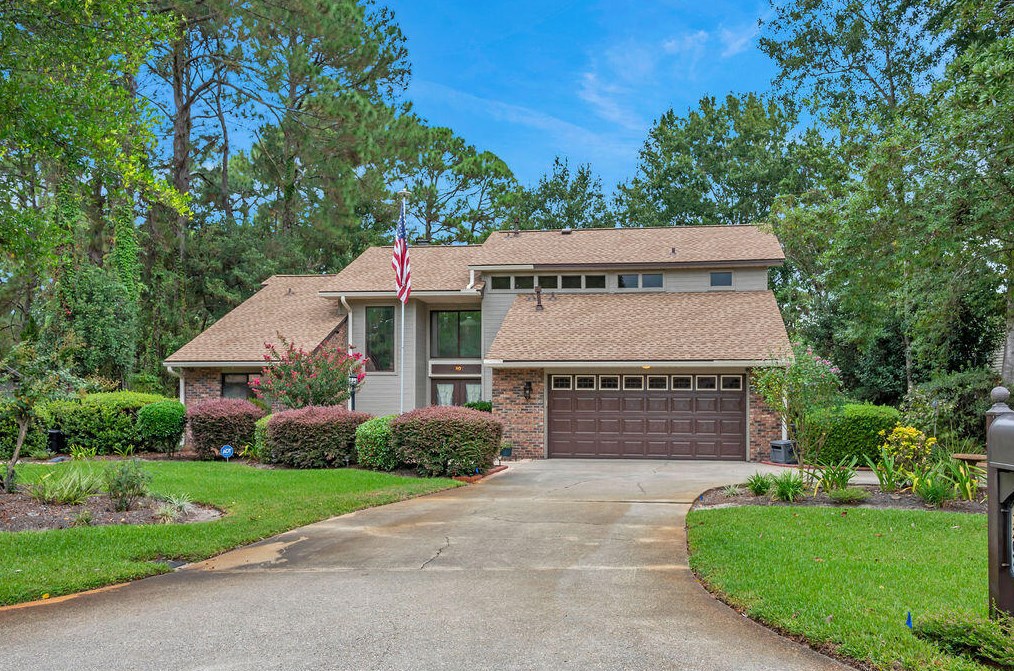 1207 Chantilly Cir, Niceville, FL 32578-4329