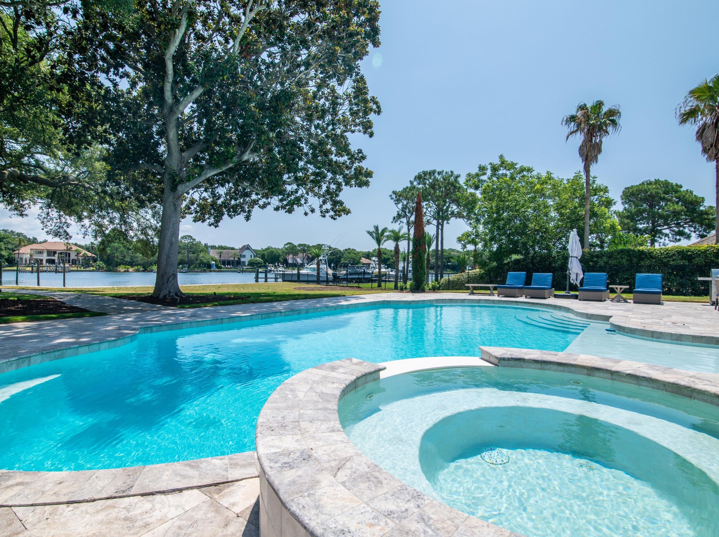 112 Indian Bayou Dr, Destin FL  32541-4415 exterior