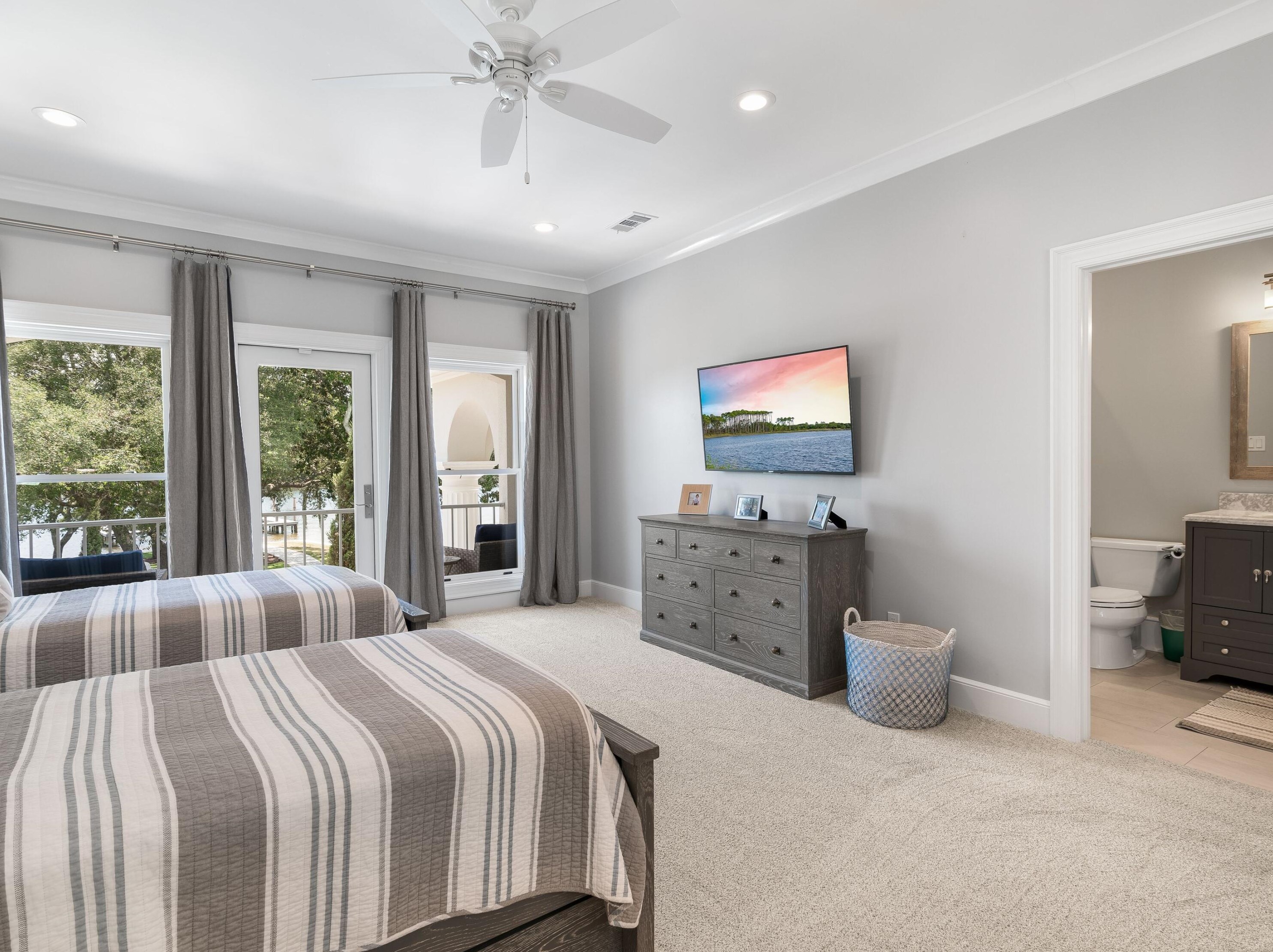 112 Indian Bayou Dr, Destin FL  32541-4415 exterior