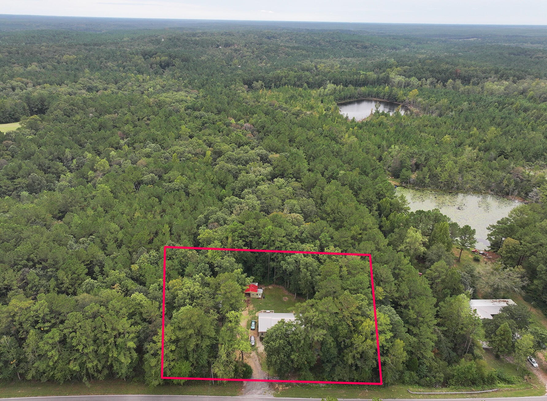3213 Bob Sikes Rd, Defuniak Springs, FL 32435