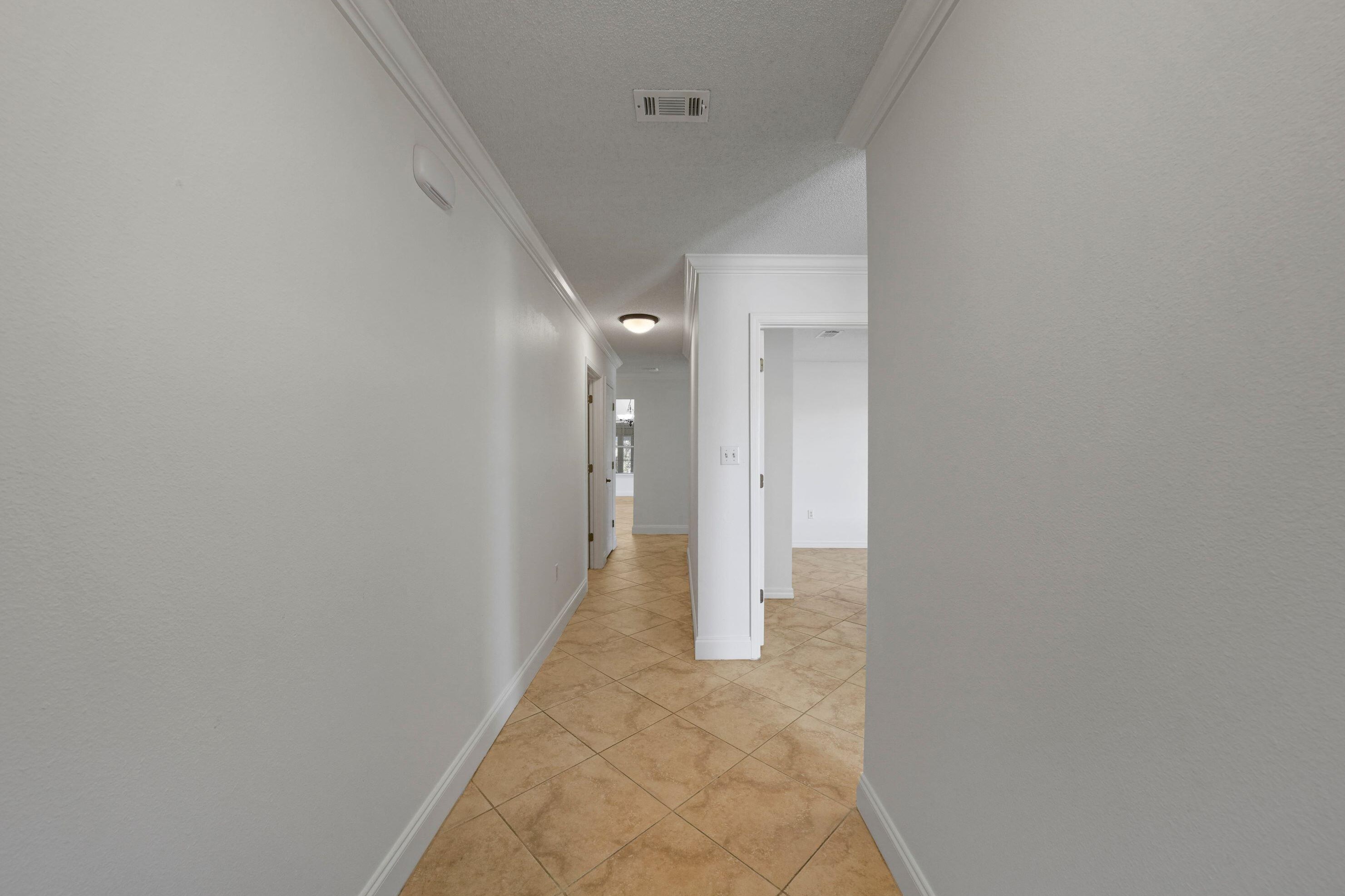 1609 Sutton Pl, Fort Walton Beach FL  32547-4961 exterior