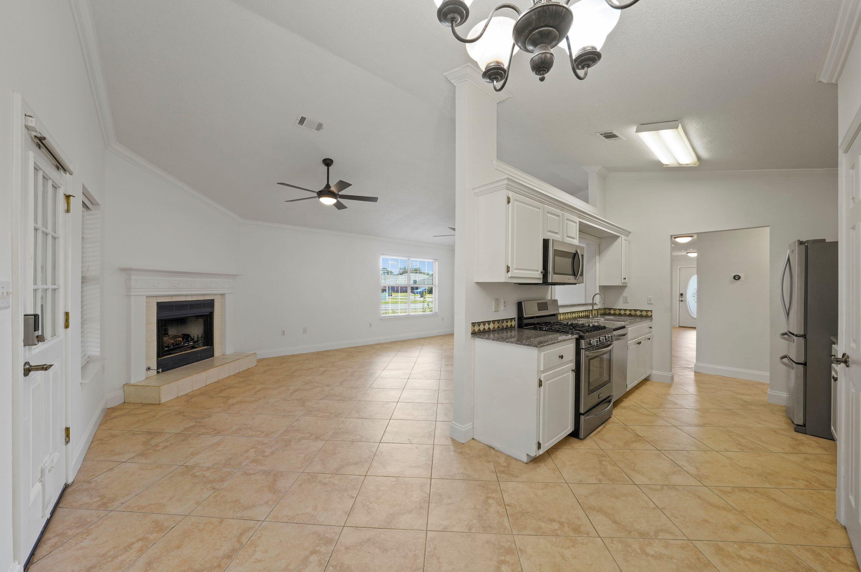 1609 Sutton Pl, Fort Walton Beach FL  32547-4961 exterior