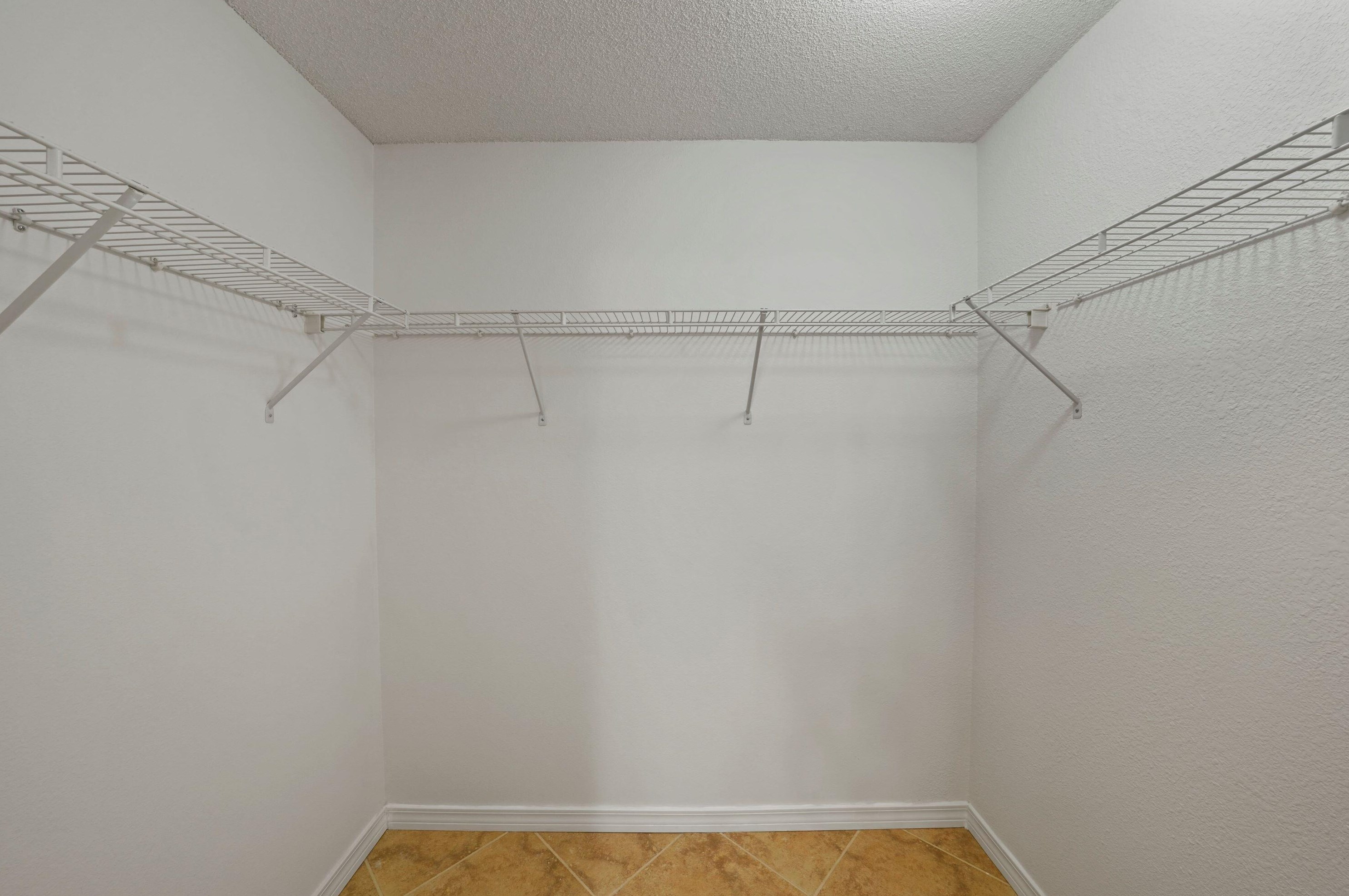 1609 Sutton Pl, Fort Walton Beach FL  32547-4961 exterior