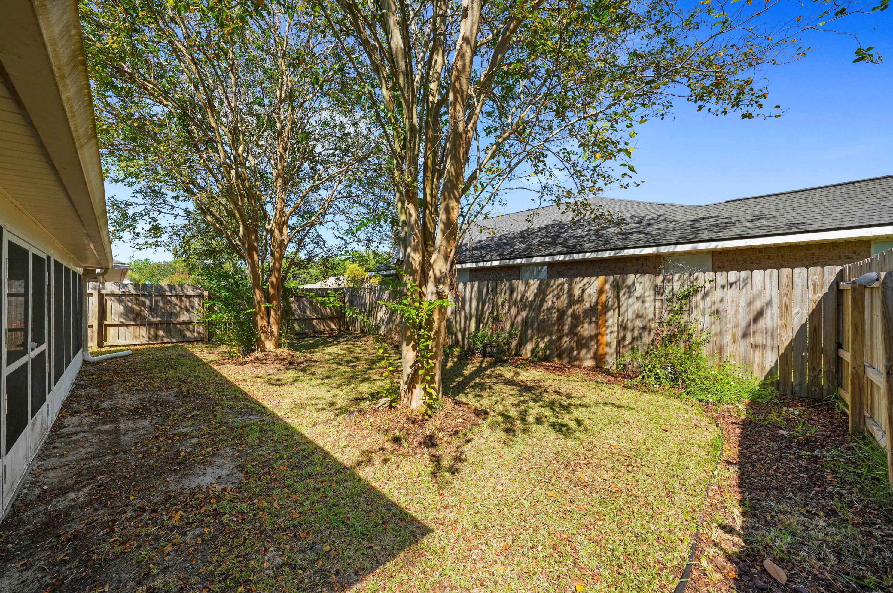 1609 Sutton Pl, Fort Walton Beach FL  32547-4961 exterior