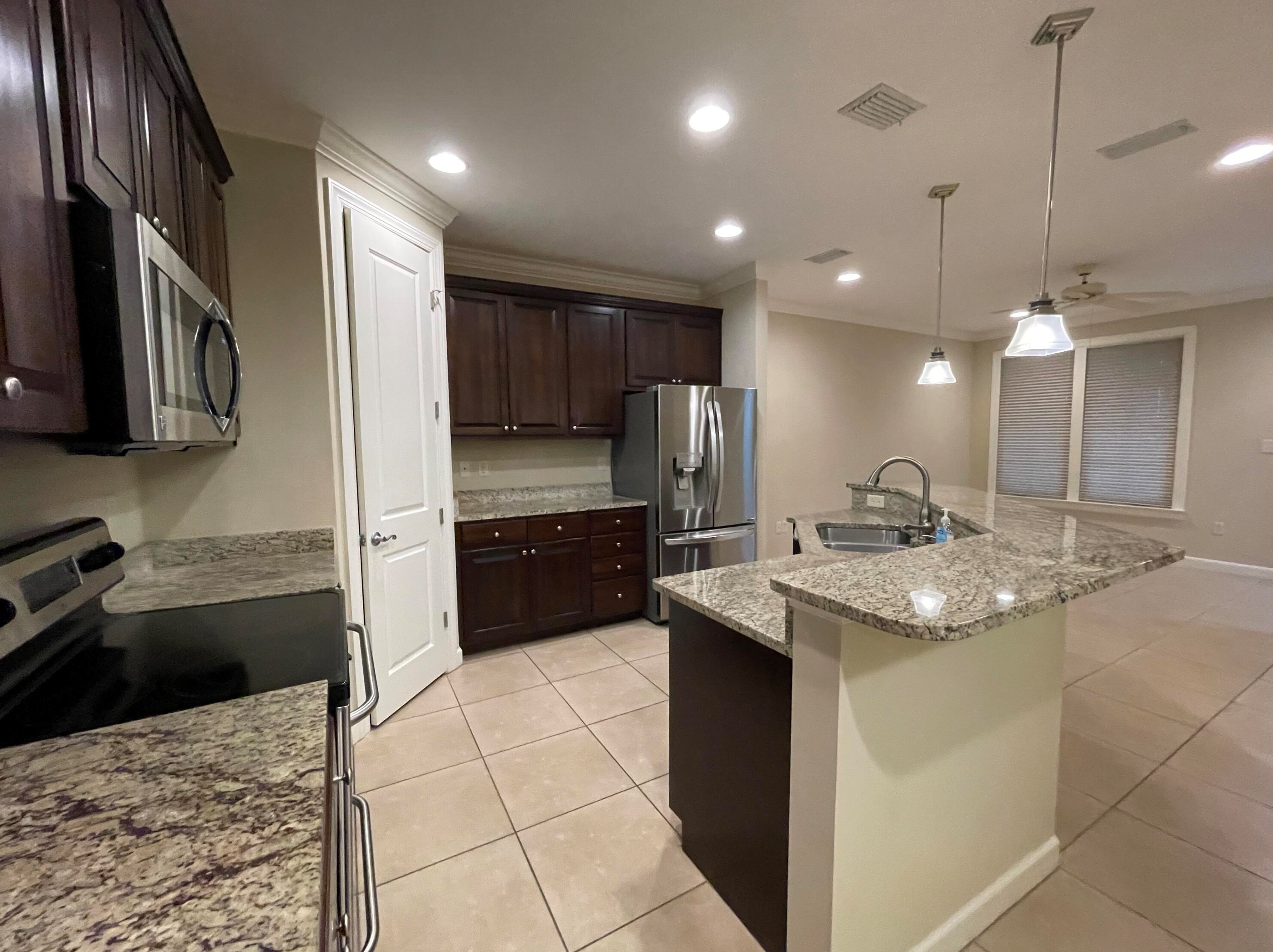 4238 Skipjack Cv, Niceville, FL 32578