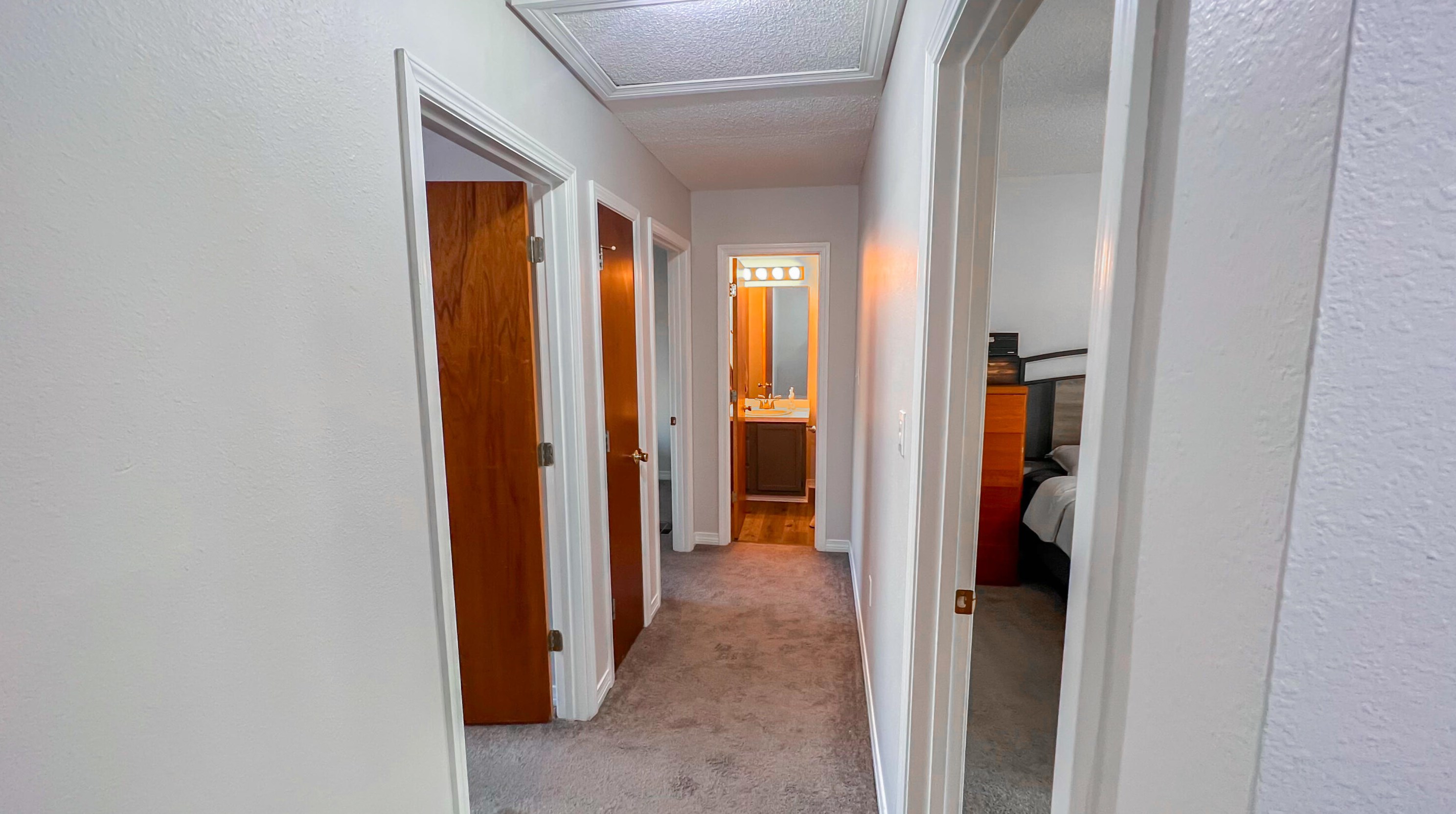 1821 Whispering Oaks Ln, Fort Walton Beach FL  32547-7063 exterior