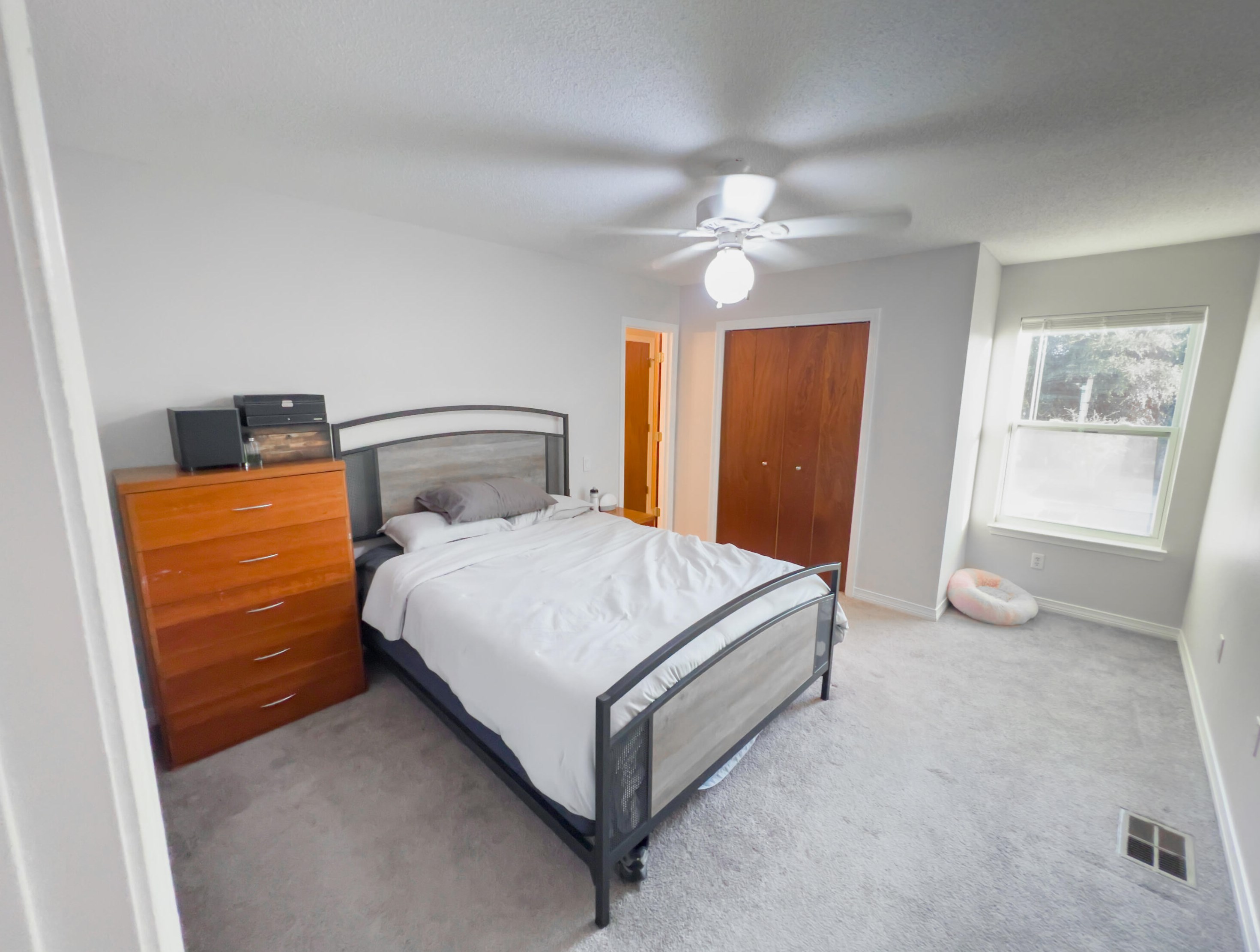 1821 Whispering Oaks Ln, Fort Walton Beach FL  32547-7063 exterior