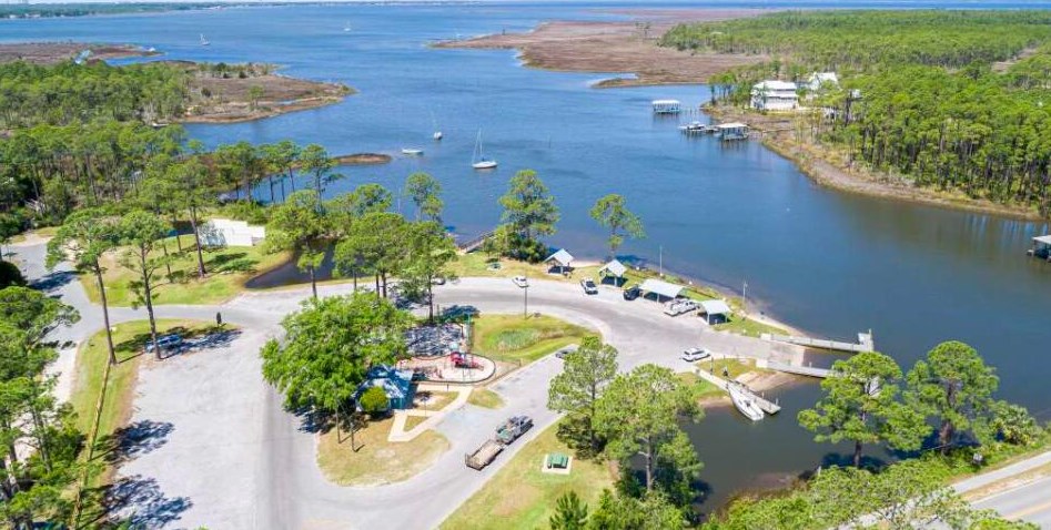 187 Pepper Tree Rd, Santa Rosa Beach, FL 32459