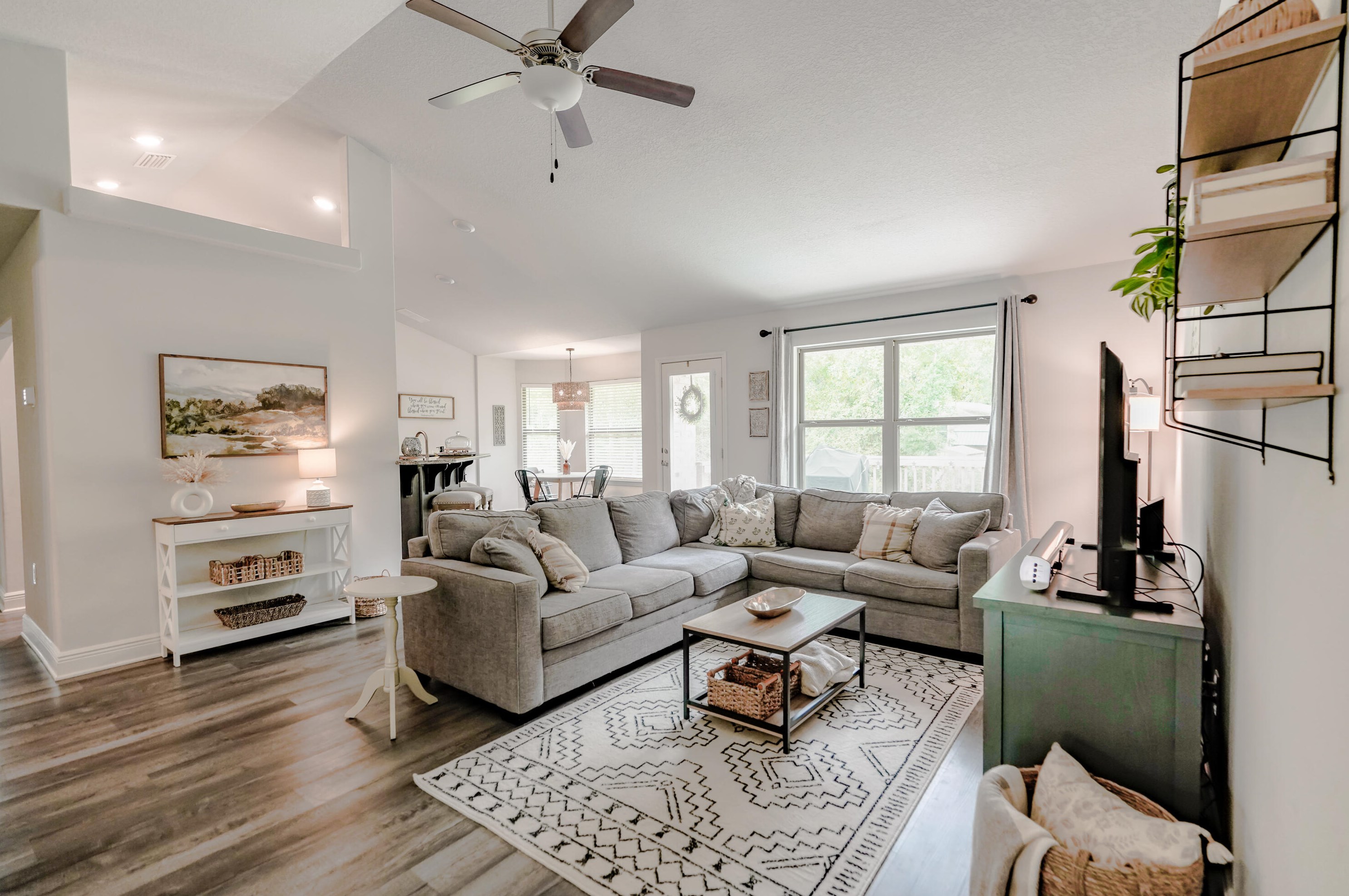 2370 Genevieve Way, Crestview FL  32536-7220 exterior