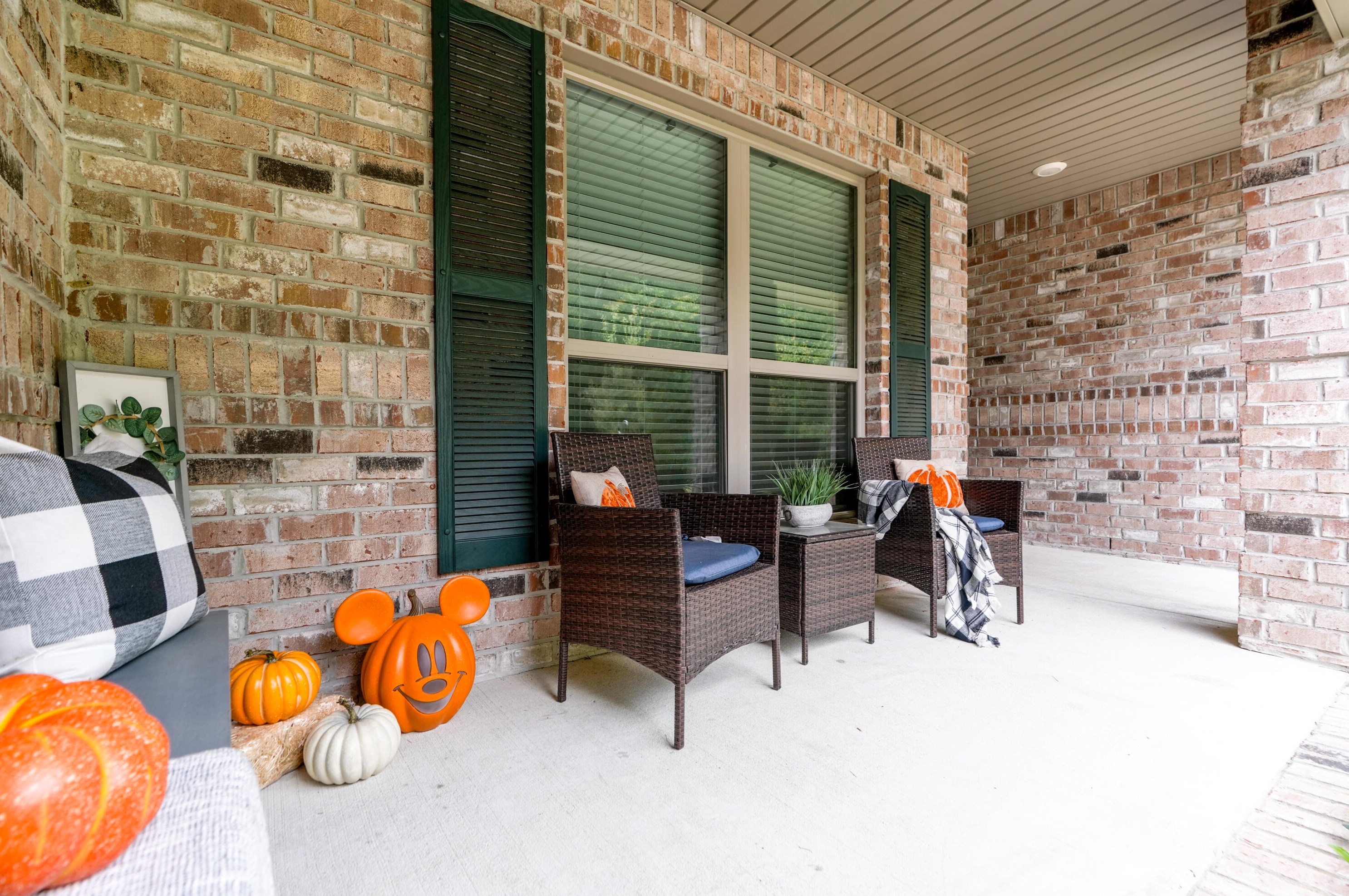 2370 Genevieve Way, Crestview FL  32536-7220 exterior