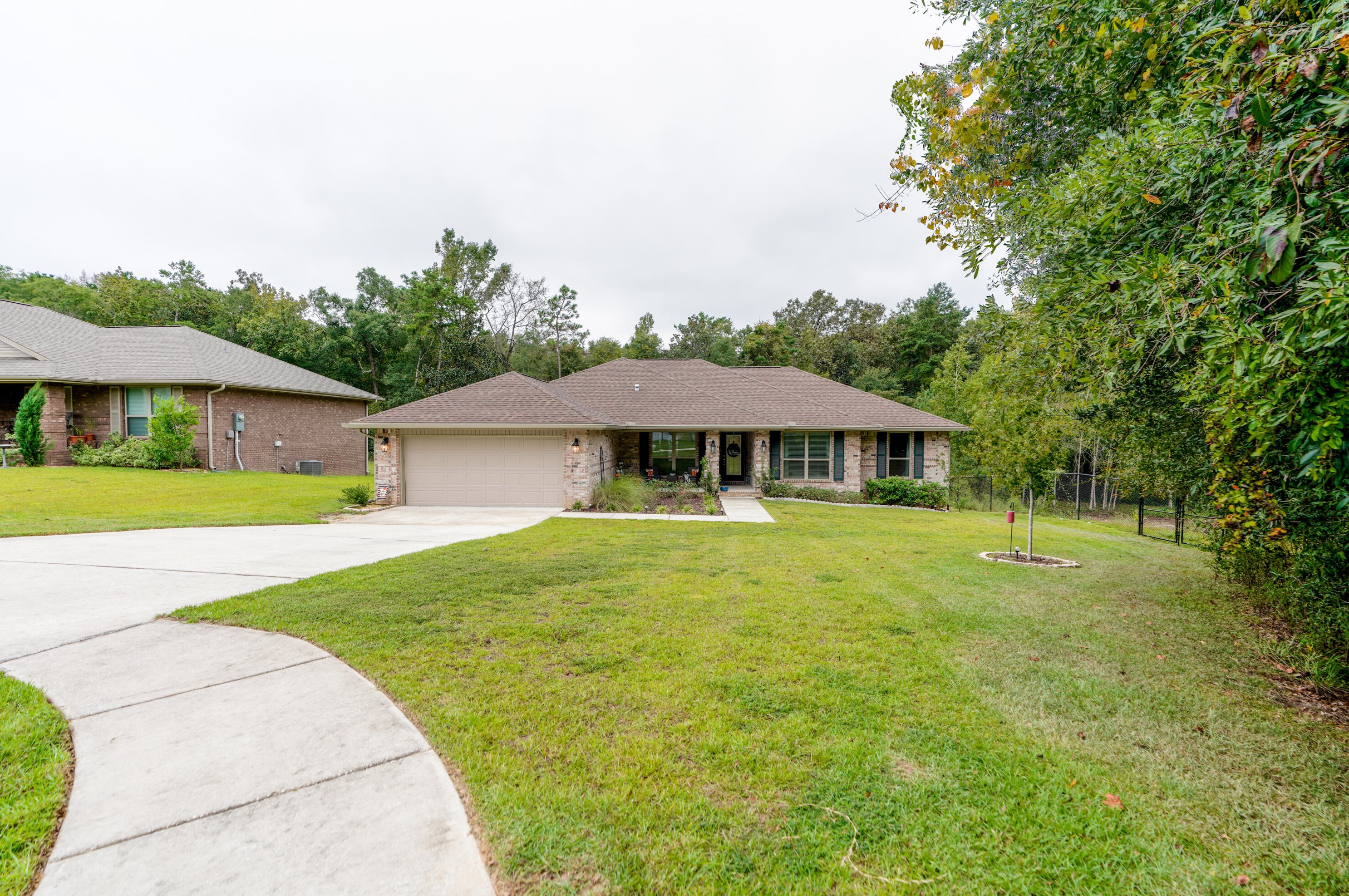 2370 Genevieve Way, Crestview FL  32536-7220 exterior