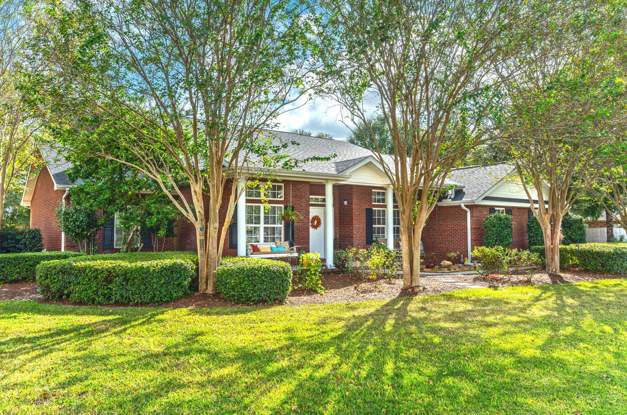 2468 Bell Ridge Dr, Crestview, FL 32536-1811