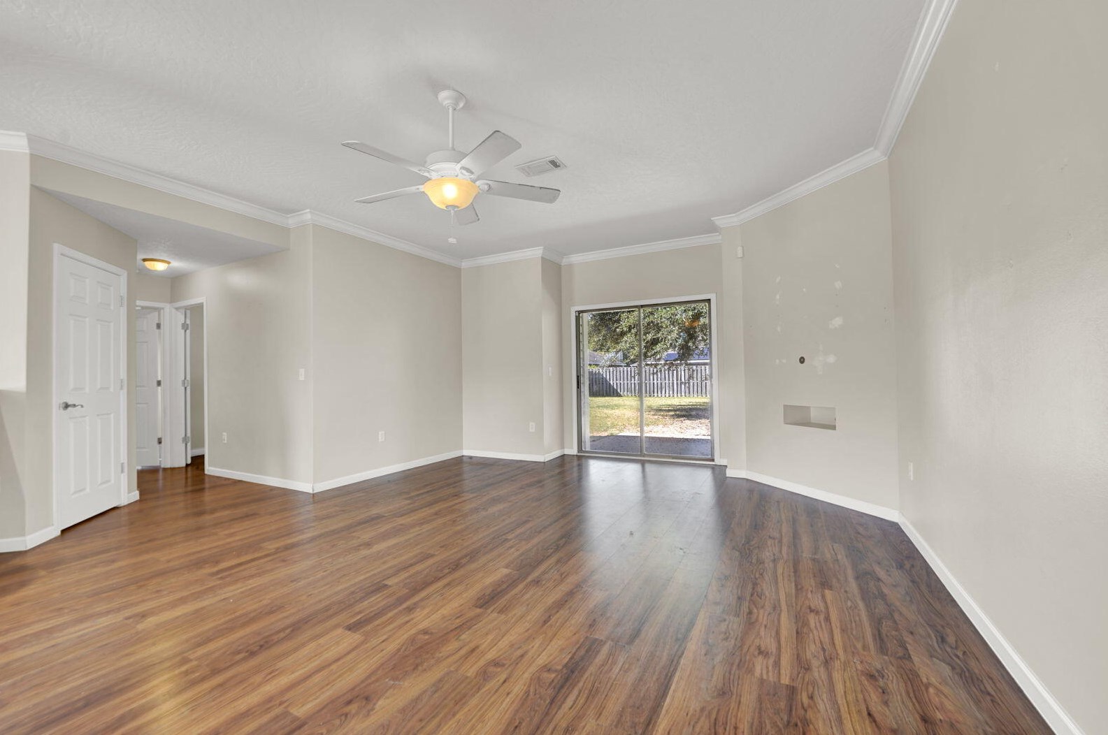5228 Moore Loop, Crestview FL  32536-5469 exterior